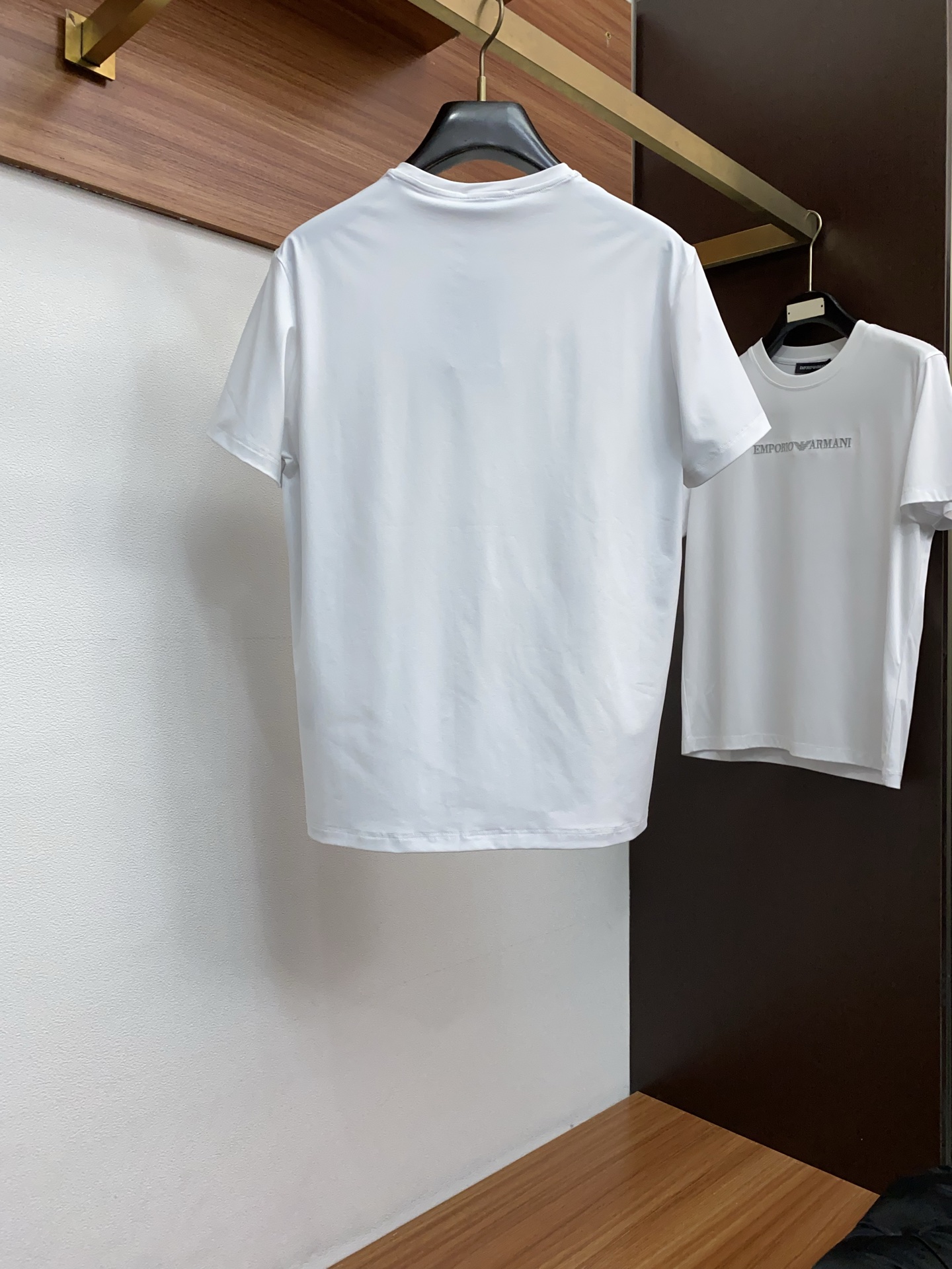 始祖鸟 26SS春夏新款 纯棉质圆领短袖 男士基础款纯白专柜短袖T恤衫！贸易公司渠道稀出，同步官网发售！