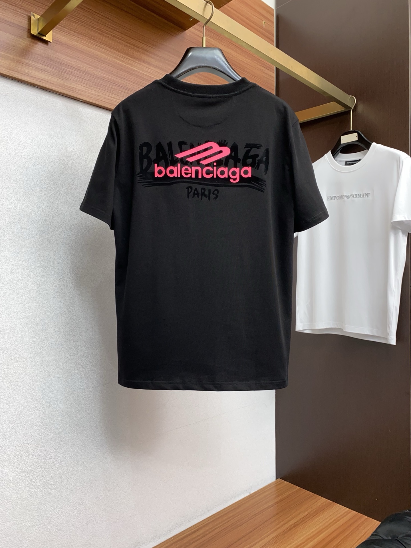 巴黎世家 26SS春夏新款 纯棉质圆领短袖 男士基础款纯白专柜短袖T恤衫！贸易公司渠道稀出，同步官网发售