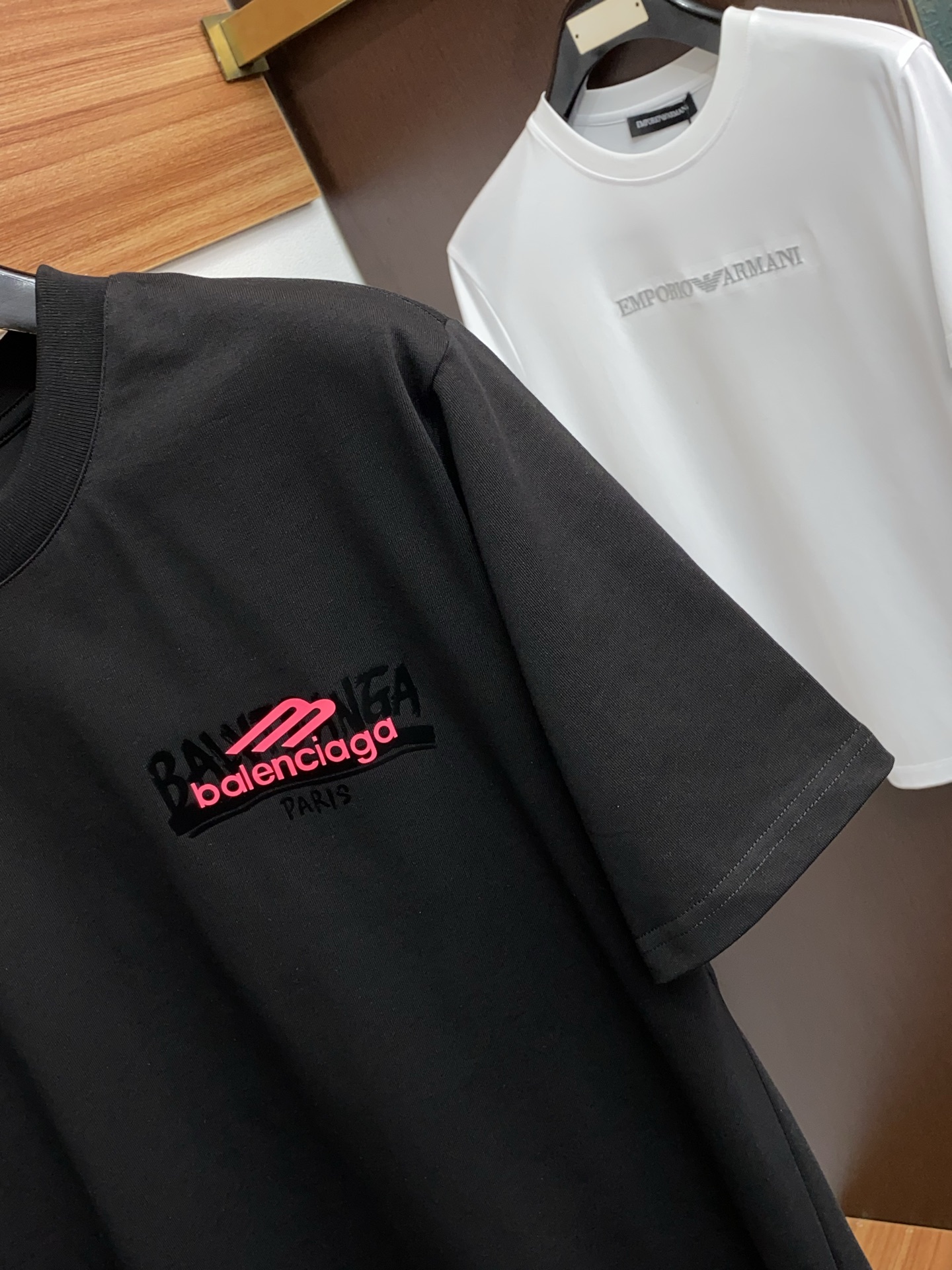 巴黎世家 26SS春夏新款 纯棉质圆领短袖 男士基础款纯白专柜短袖T恤衫！贸易公司渠道稀出，同步官网发售