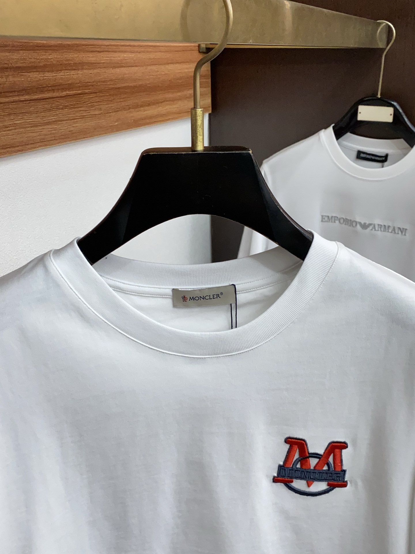 蒙口 26SS春夏新款 纯棉质圆领短袖 男士基础款纯白专柜短袖T恤衫！贸易公司渠道稀出，同步官网发售！基