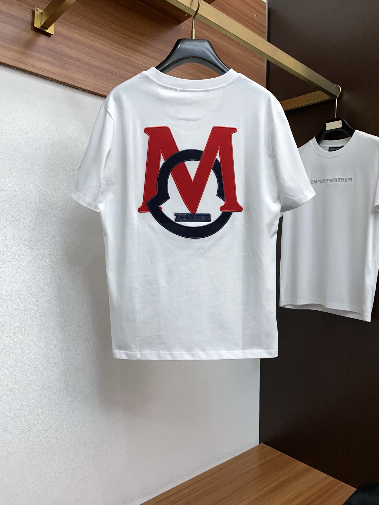 蒙口 26SS春夏新款 纯棉质圆领短袖 男士基础款纯白专柜短袖T恤衫！贸易公司渠道稀出，同步官网发售！基