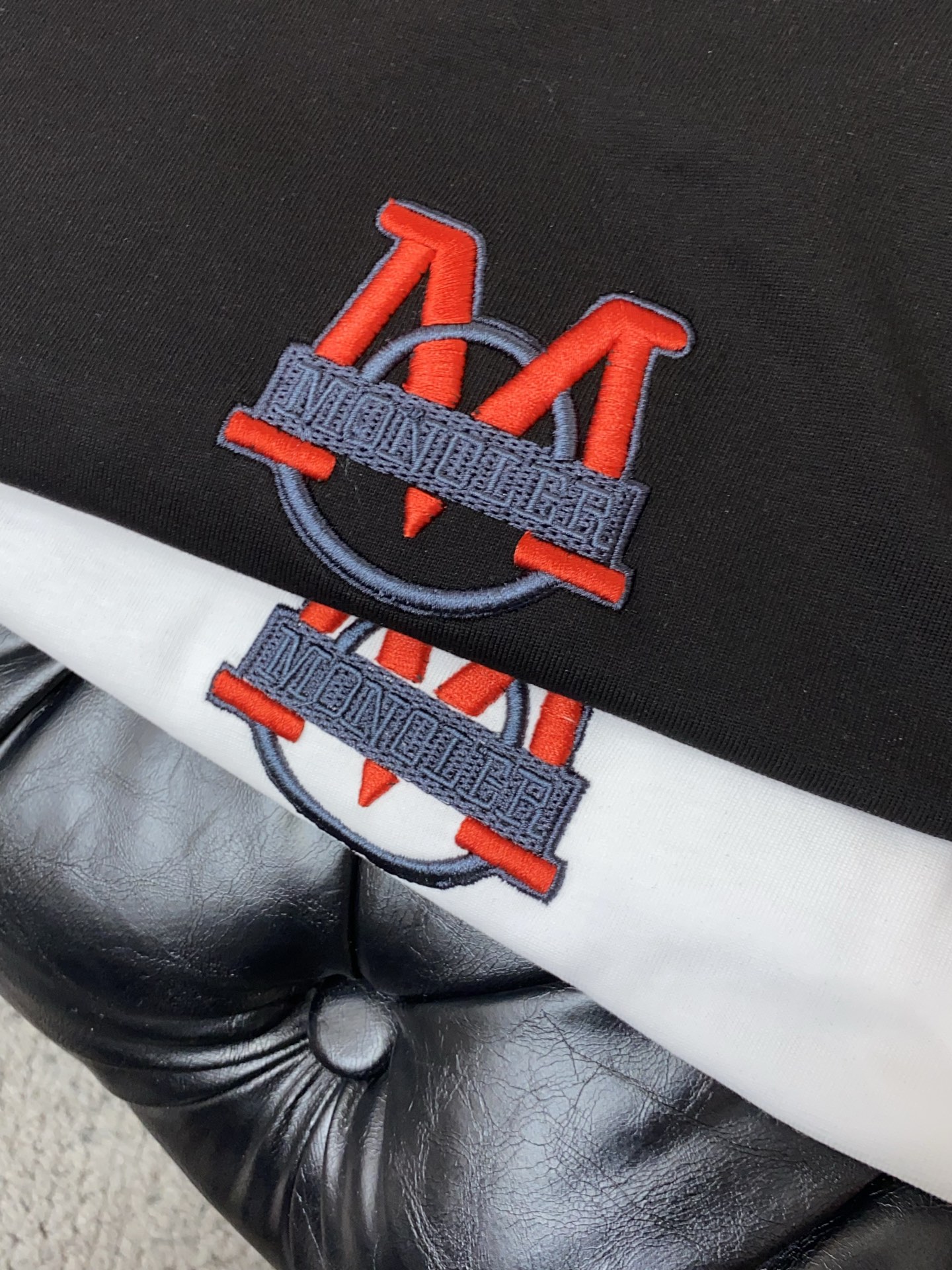 蒙口 26SS春夏新款 纯棉质圆领短袖 男士基础款纯白专柜短袖T恤衫！贸易公司渠道稀出，同步官网发售！基