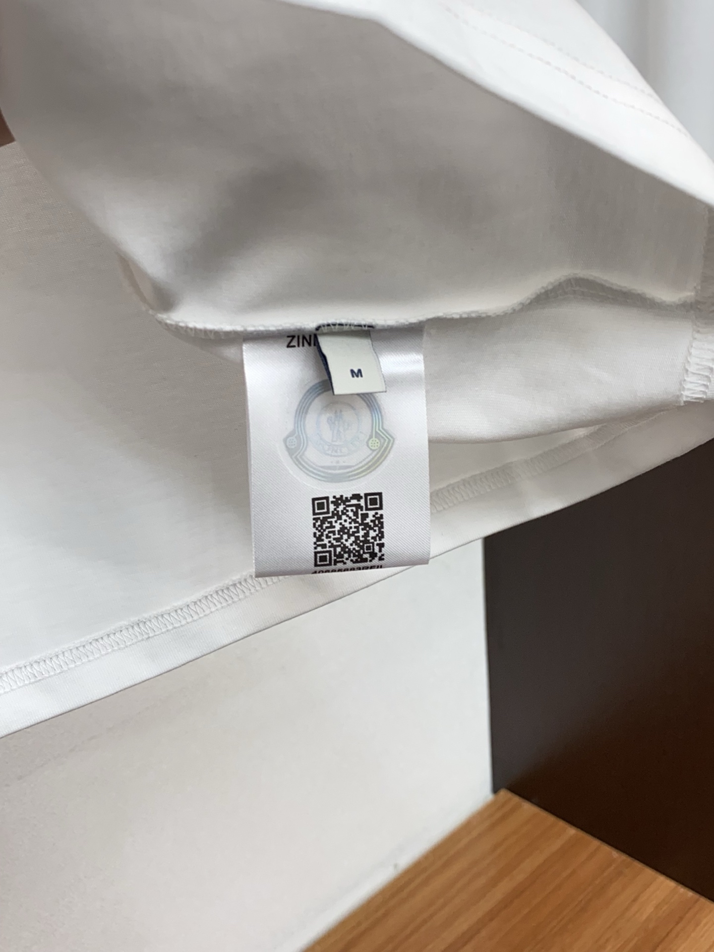 蒙口 26SS春夏新款 纯棉质圆领短袖 男士基础款纯白专柜短袖T恤衫！贸易公司渠道稀出，同步官网发售！基