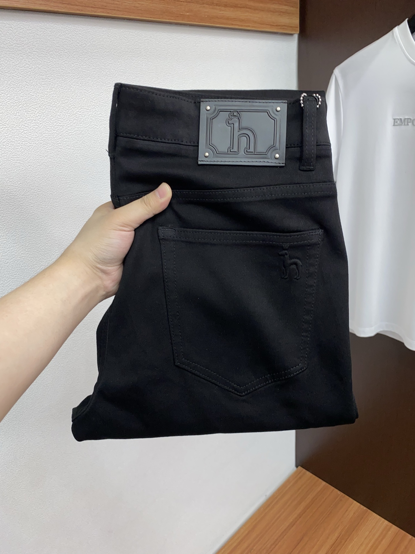 🌾 H 高端定制、2026早春最新款牛仔裤 柜台同步发售 原版定制复刻 客供五金辅料 原单品质 进口牛仔