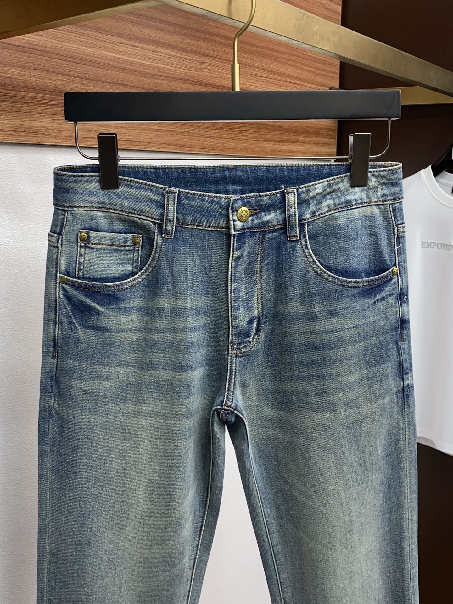 1v路易威登 高端定制、2026早春最新款牛仔裤 柜台同步发售 原版定制复刻 客供五金辅料 原单品质 进