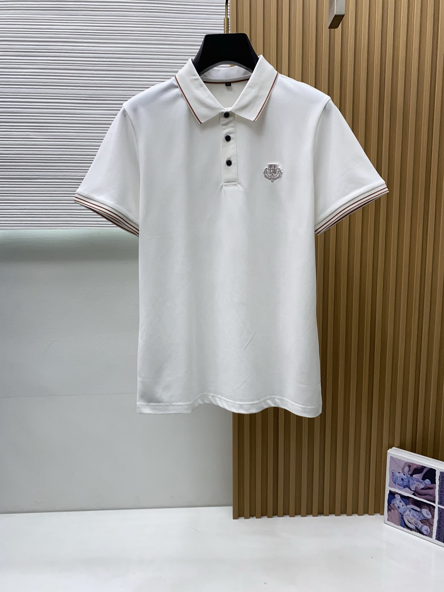 Loro piana 诺悠翩雅 2026s经典时尚翻领 Polo衫短袖 ，贸易公司渠道订单，简约大气，时