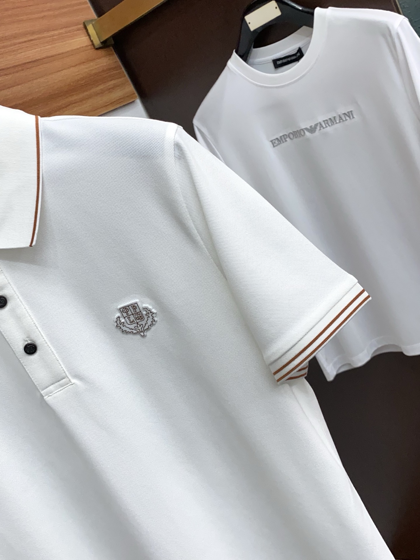 Loro Piana 诺悠翩雅 2026s经典时尚翻领 Polo衫短袖 ，贸易公司渠道订单，简约大气，时