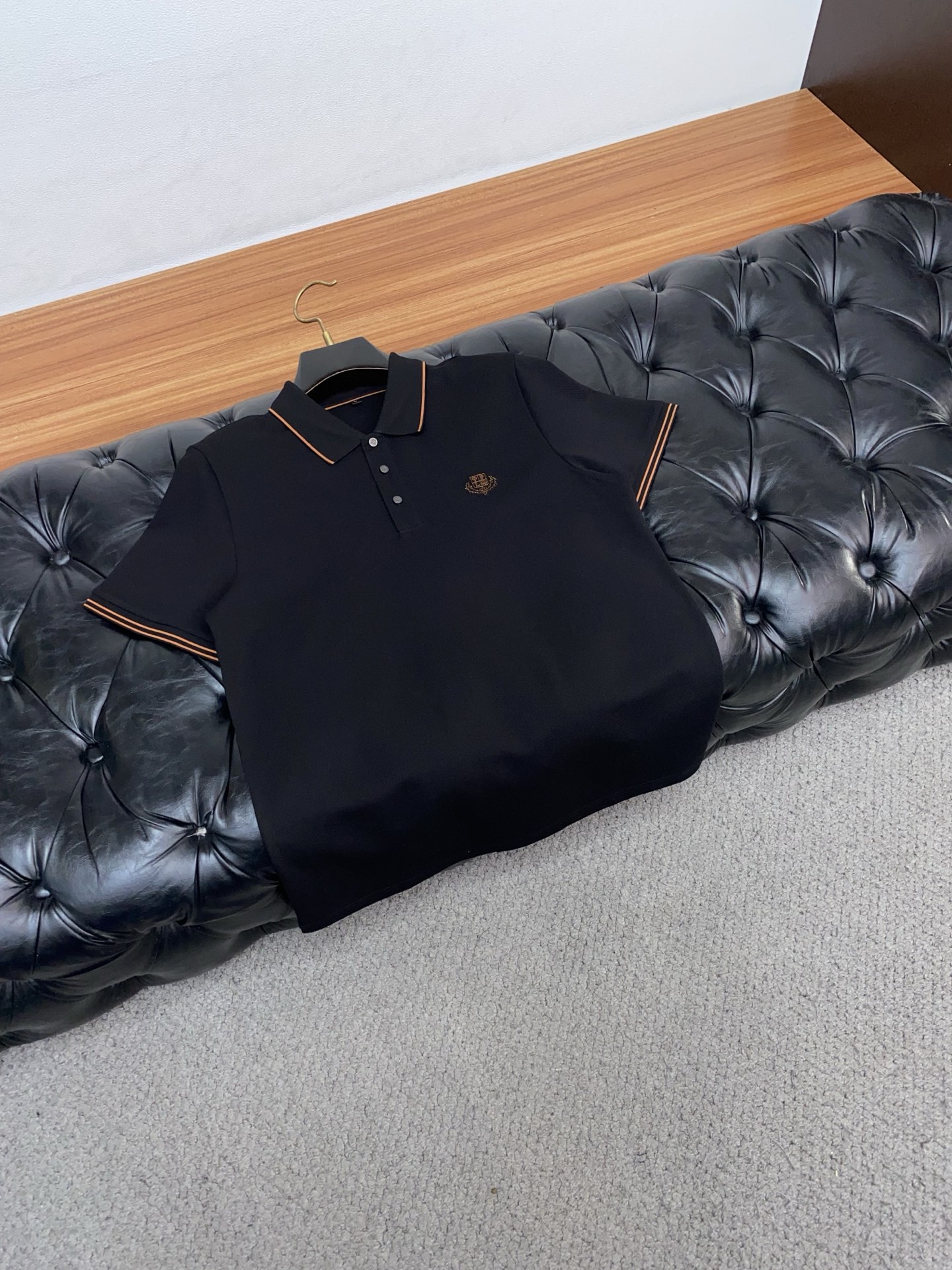 Loro Piana 诺悠翩雅 2026s经典时尚翻领 Polo衫短袖 ，贸易公司渠道订单，简约大气，时