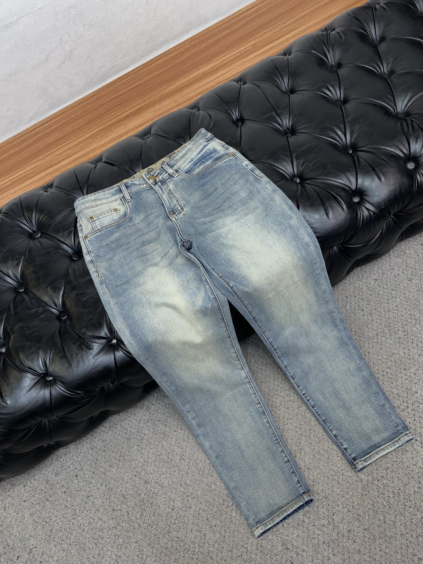 🌾 巴宝莉 高端定制、2026早春最新款牛仔裤 柜台同步发售 原版定制复刻 客供五金辅料 原单品质 进口