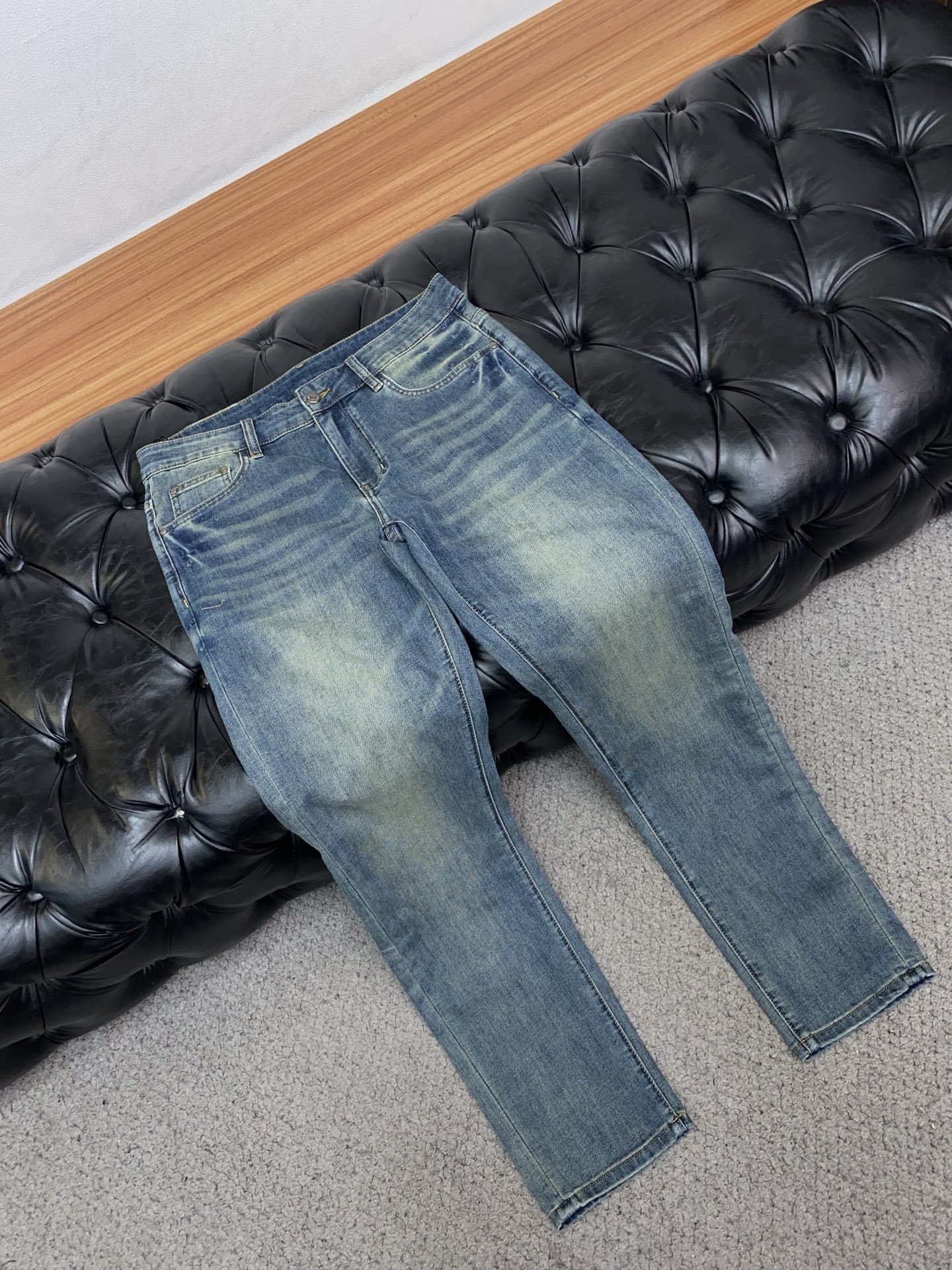 1v路易威登 高端定制、2026早春最新款牛仔裤 柜台同步发售 原版定制复刻 客供五金辅料 原单品质 进