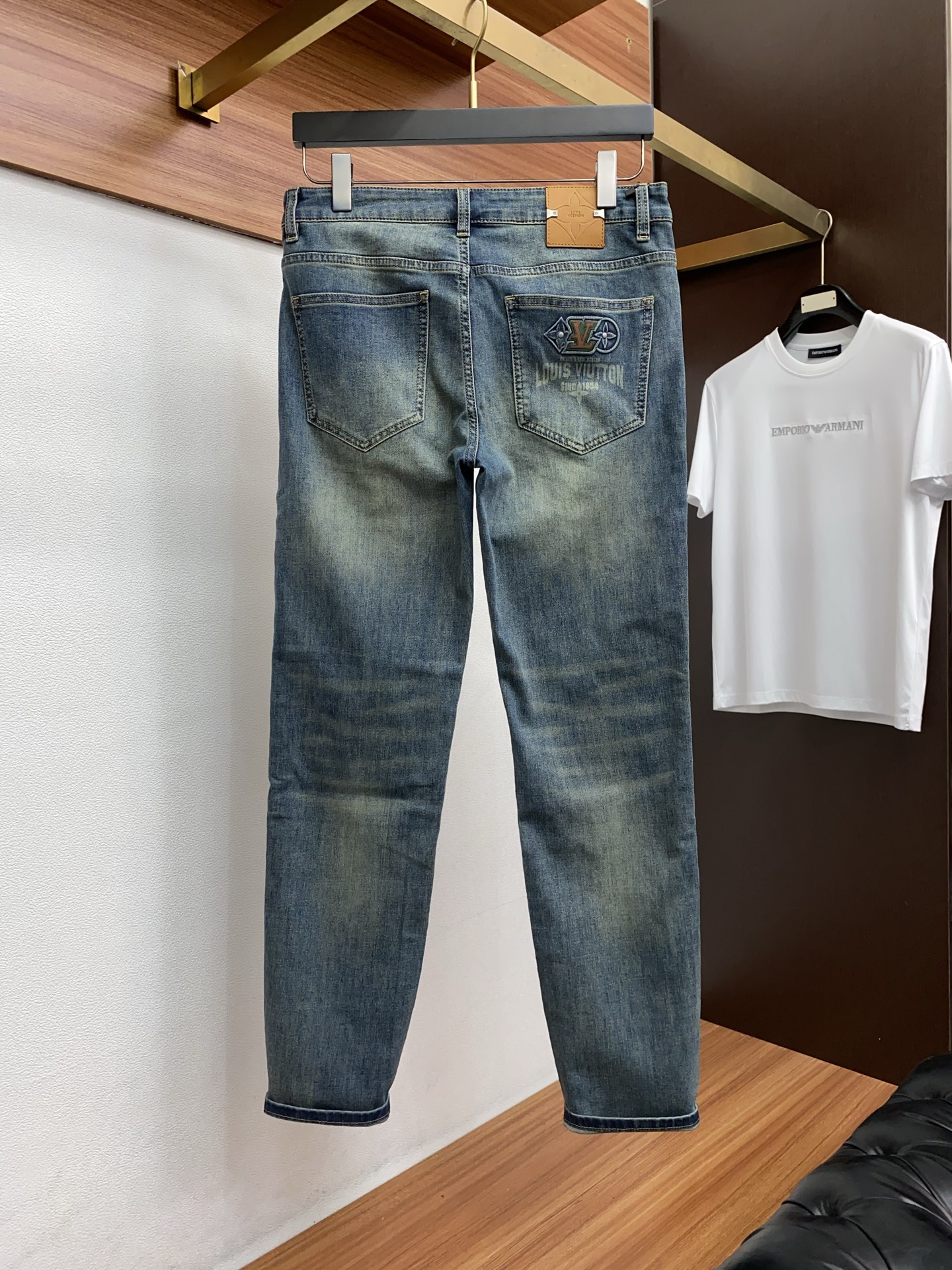 1v路易威登 高端定制、2026早春最新款牛仔裤 柜台同步发售 原版定制复刻 客供五金辅料 原单品质 进