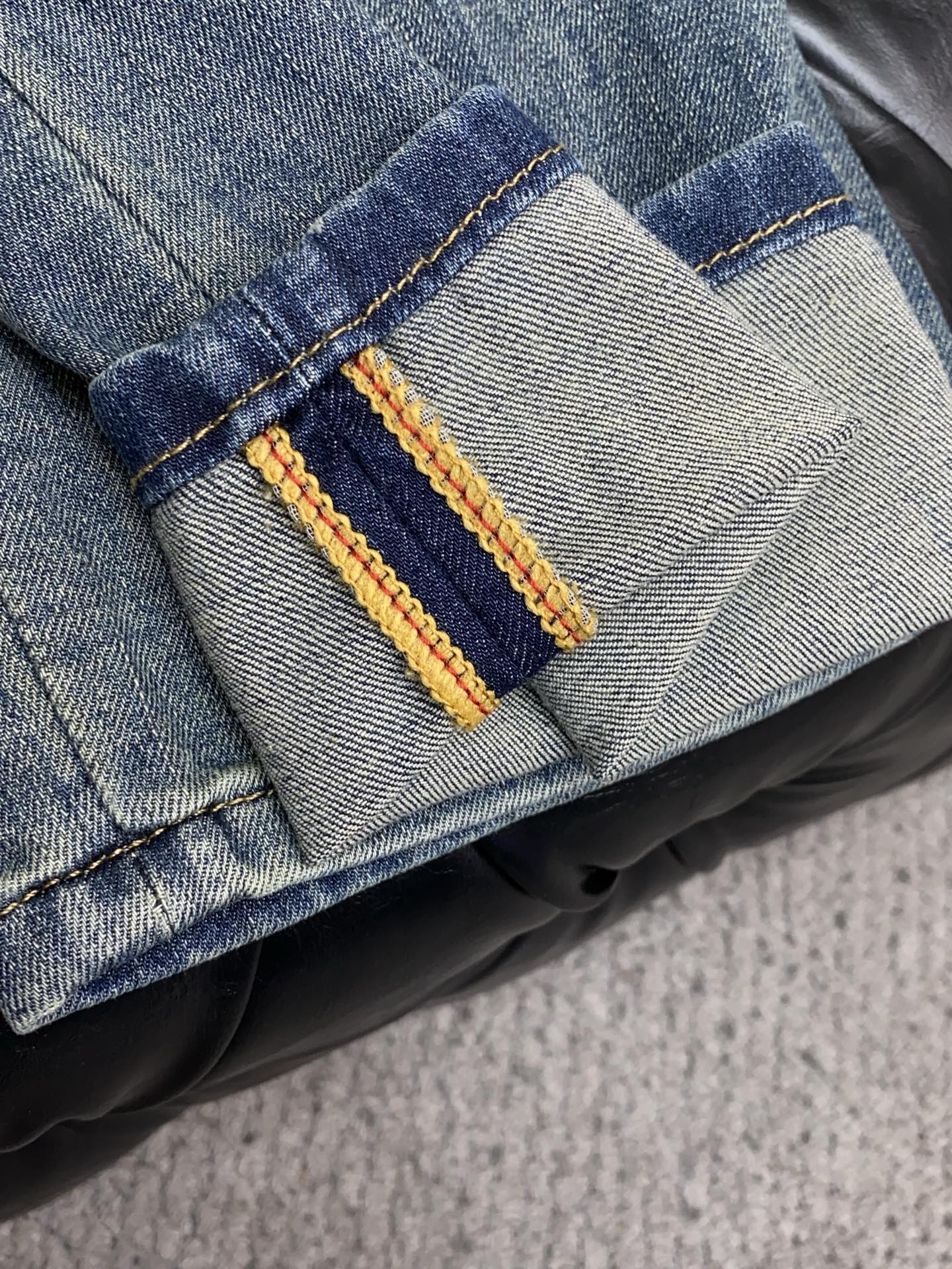 1v路易威登 高端定制、2026早春最新款牛仔裤 柜台同步发售 原版定制复刻 客供五金辅料 原单品质 进