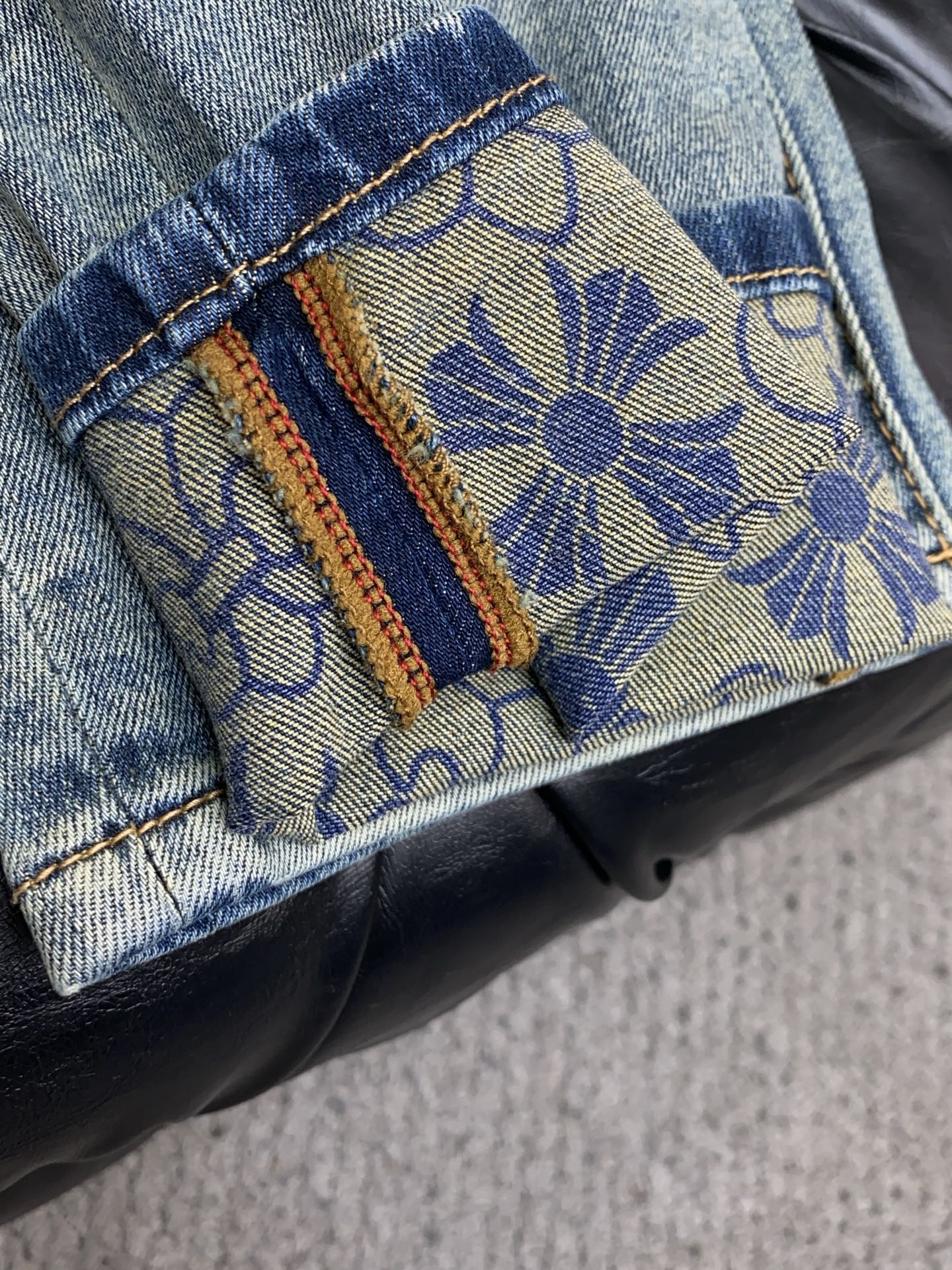 克罗心 高端定制、2026早春最新款牛仔裤 柜台同步发售 原版定制复刻 客供五金辅料 原单品质 进口牛仔