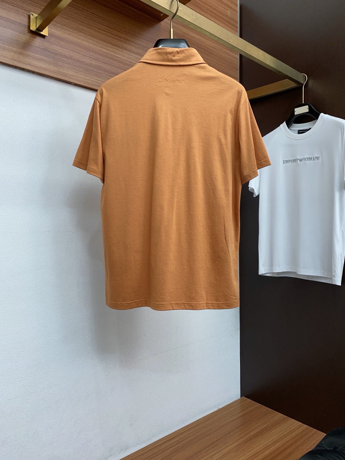 Loro Piana 诺悠翩雅 2026s经典时尚翻领 Polo衫短袖 ，贸易公司渠道订单，简约大气，时