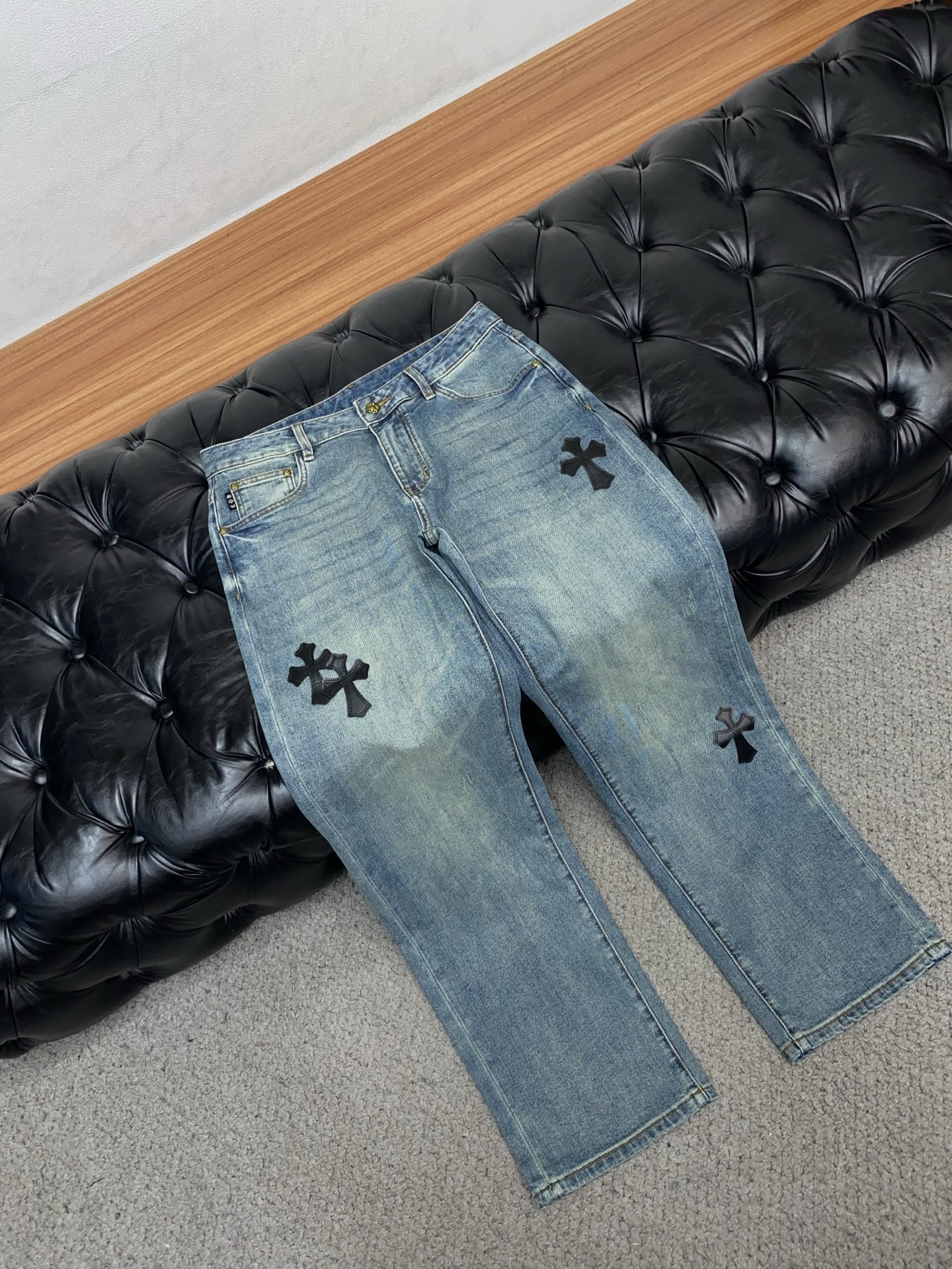 🌾 克罗心 高端定制、2026早春最新款牛仔裤 柜台同步发售 原版定制复刻 客供五金辅料 原单品质 进口