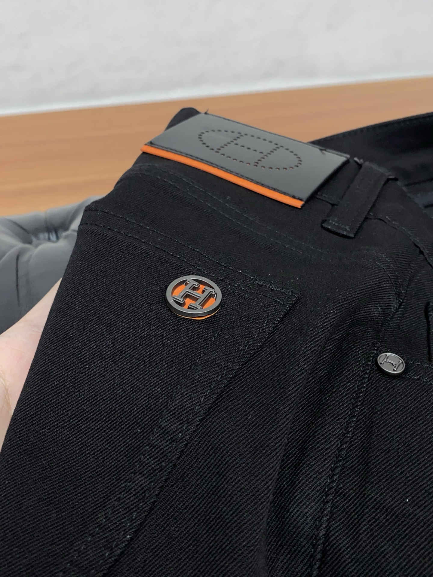 🌾 爱马仕 高端定制、2026早春最新款牛仔裤 柜台同步发售 原版定制复刻 客供五金辅料 原单品质 进口