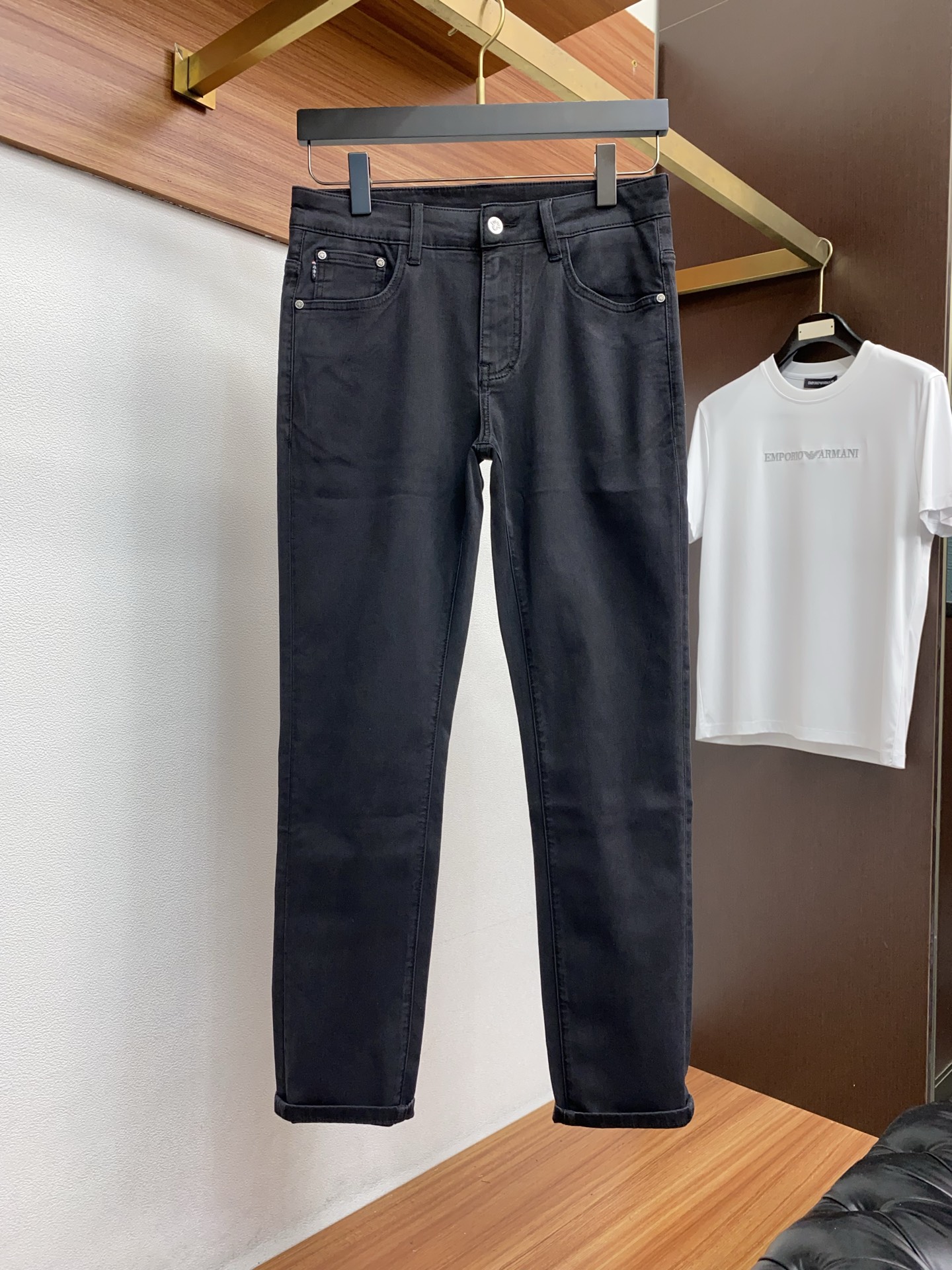 🌾 迪奥 高端定制、2026早春最新款牛仔裤 柜台同步发售 原版定制复刻 客供五金辅料 原单品质 进口牛