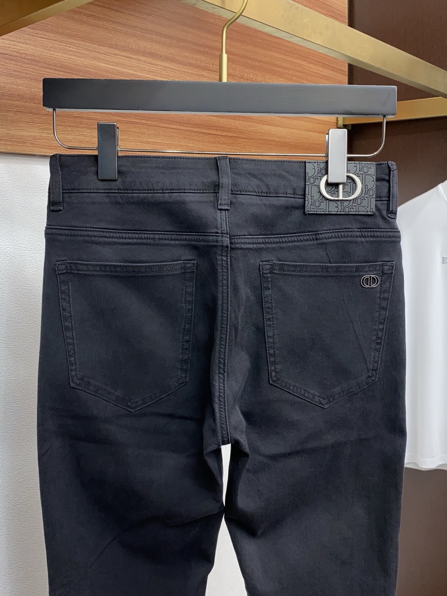 🌾 迪奥 高端定制、2026早春最新款牛仔裤 柜台同步发售 原版定制复刻 客供五金辅料 原单品质 进口牛