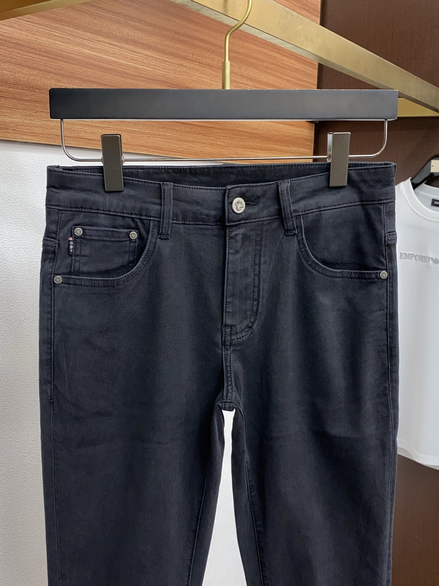 🌾 迪奥 高端定制、2026早春最新款牛仔裤 柜台同步发售 原版定制复刻 客供五金辅料 原单品质 进口牛