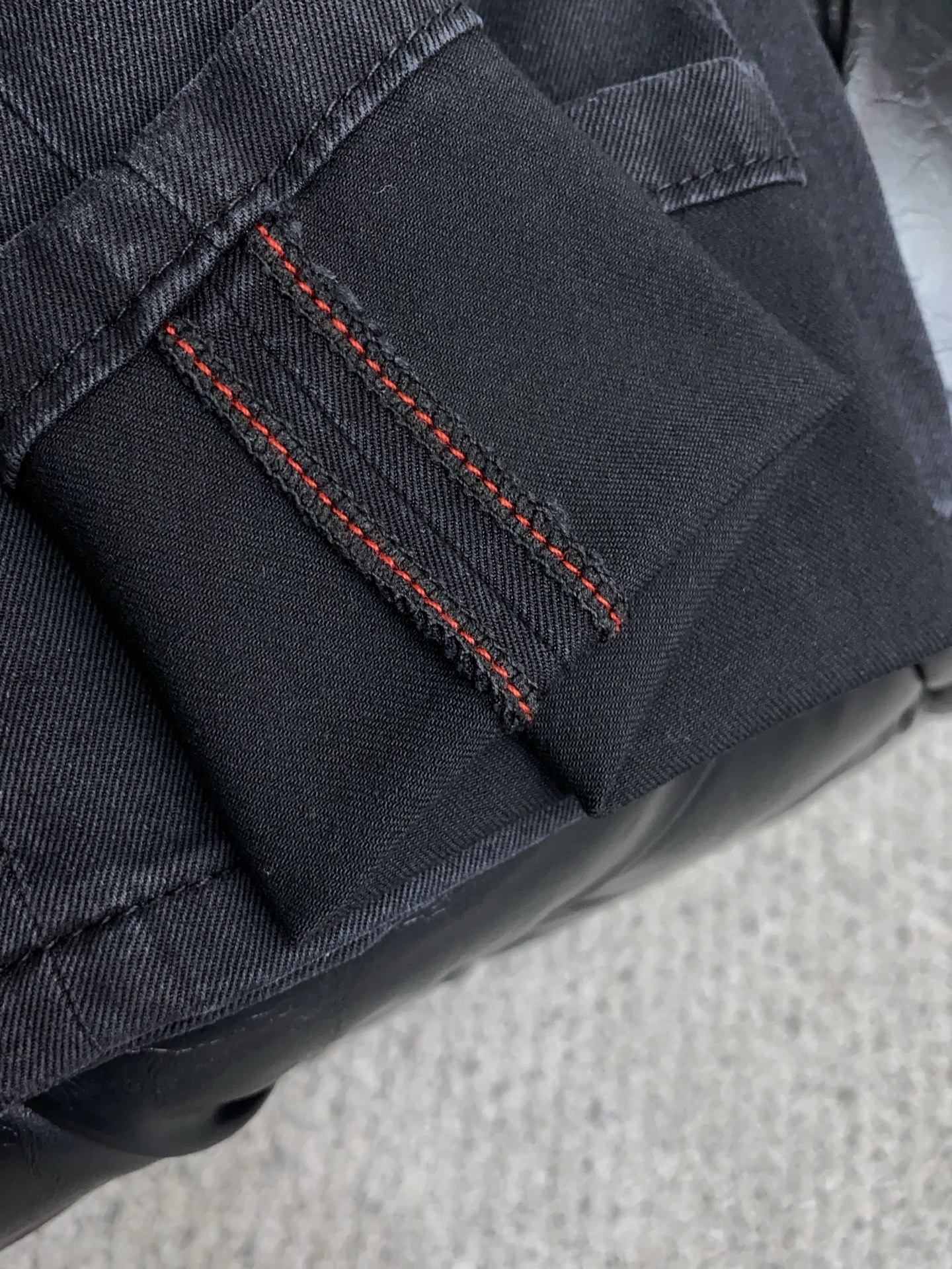 🌾 迪奥 高端定制、2026早春最新款牛仔裤 柜台同步发售 原版定制复刻 客供五金辅料 原单品质 进口牛