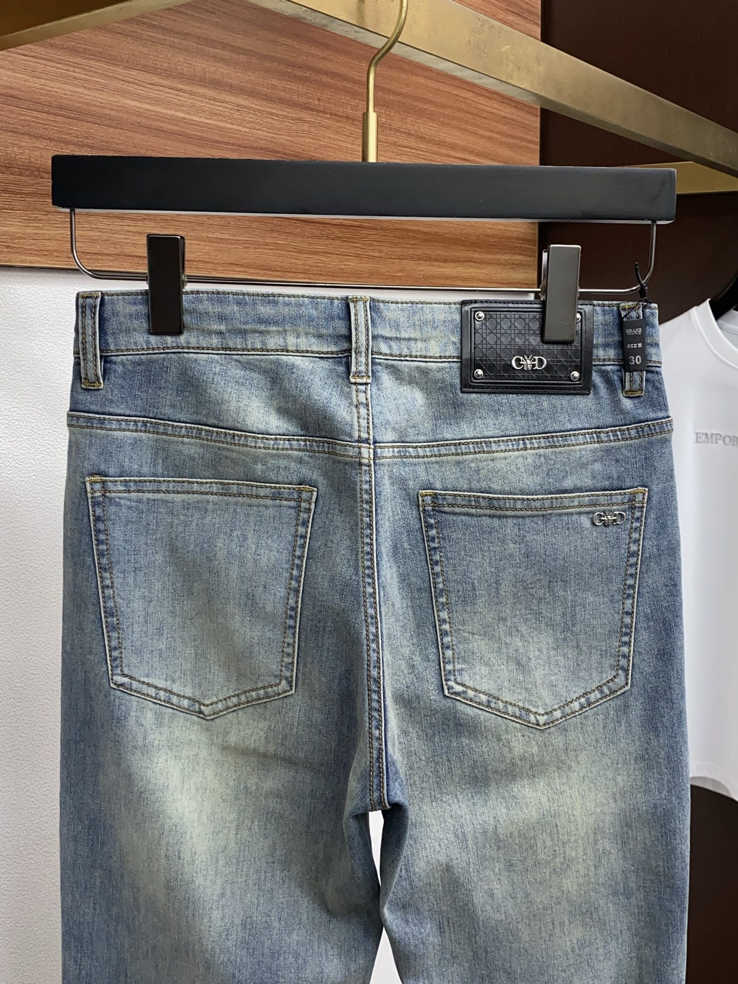 迪奥 高端定制、2026早春最新款牛仔裤 柜台同步发售 原版定制复刻 客供五金辅料 原单品质 进口牛仔面