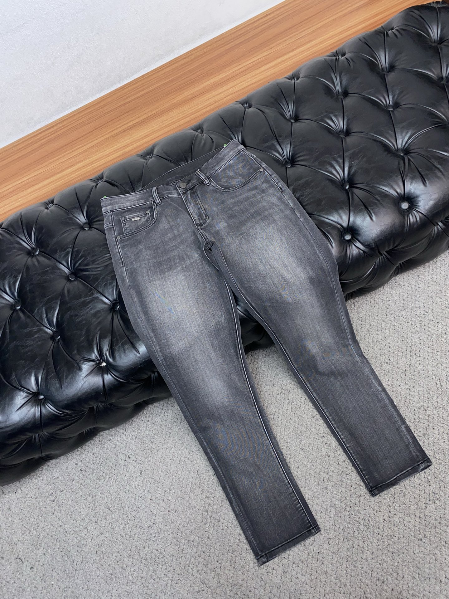 🌾 罗意威 高端定制、2026早春最新款牛仔裤 柜台同步发售 原版定制复刻 客供五金辅料 原单品质 进口