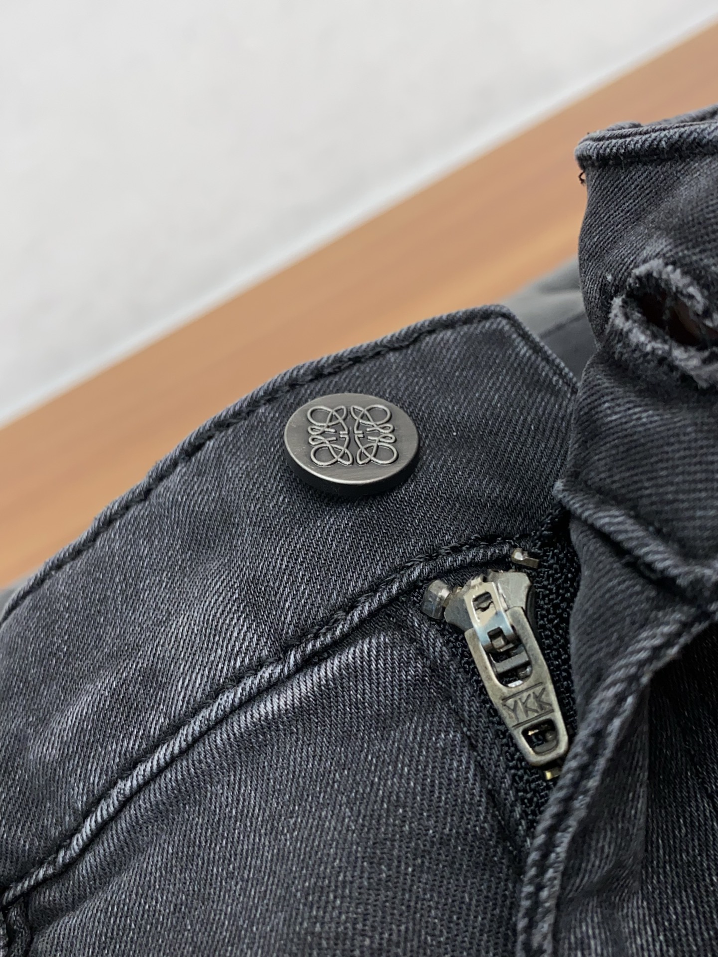 🌾 罗意威 高端定制、2026早春最新款牛仔裤 柜台同步发售 原版定制复刻 客供五金辅料 原单品质 进口