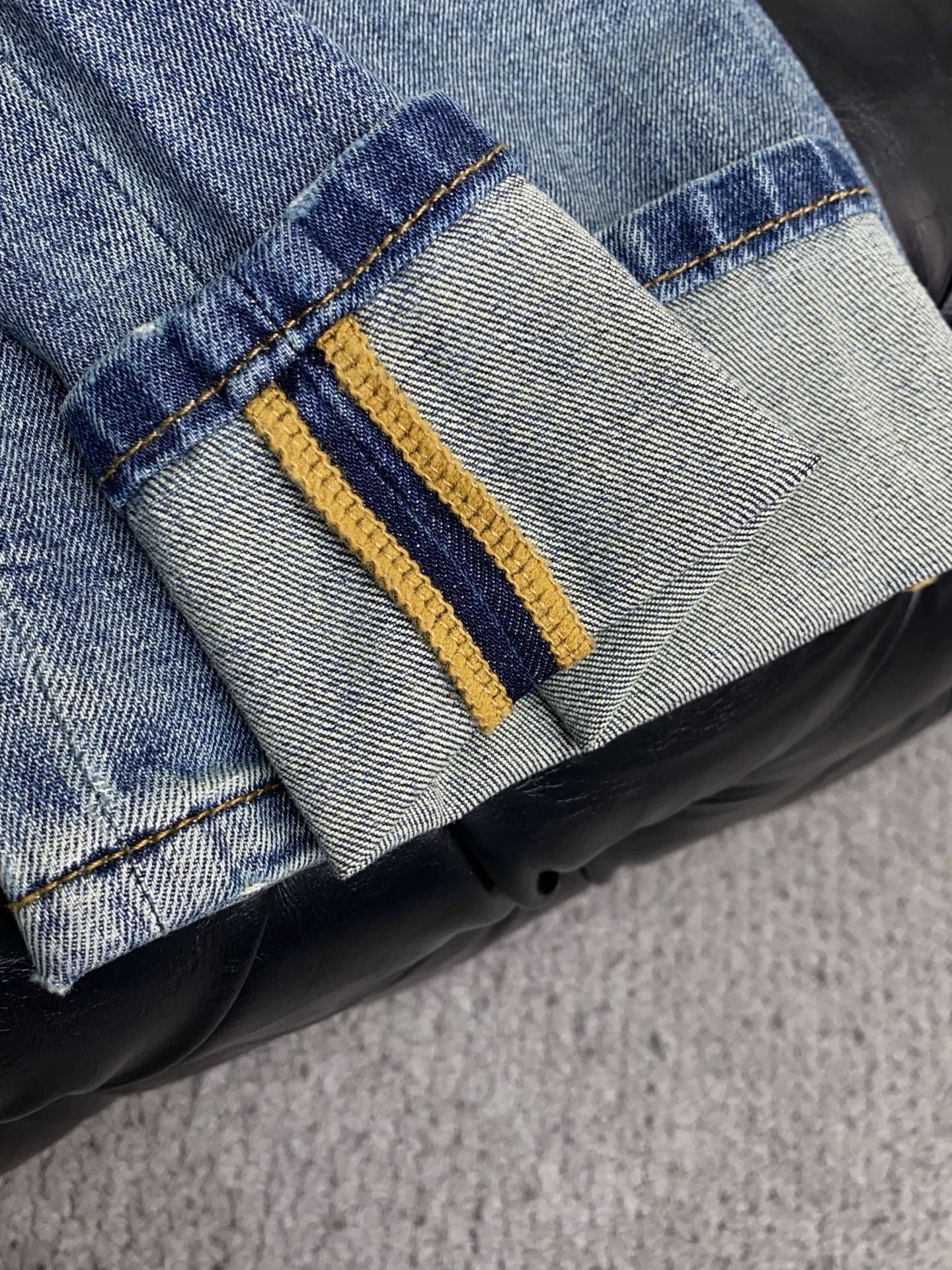 1v路易威登 26春夏 新品 原单男士修身牛仔休闲裤 纯血统品 G柜7000+ 每季必出的类型，无需质疑
