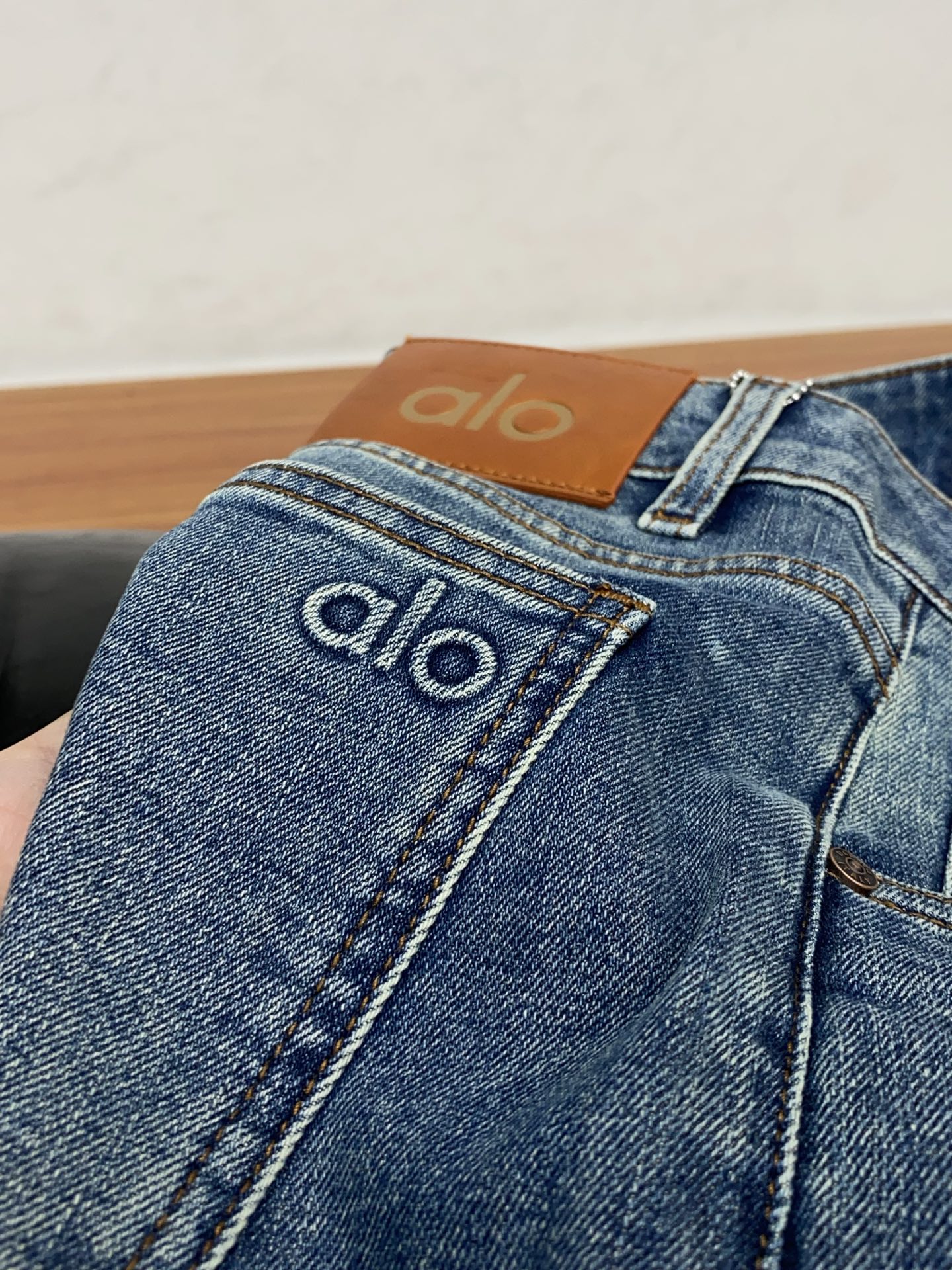 alo 26春夏 新品 原单男士修身牛仔休闲裤 纯血统品 G柜7000+ 每季必出的类型，无需质疑的热卖