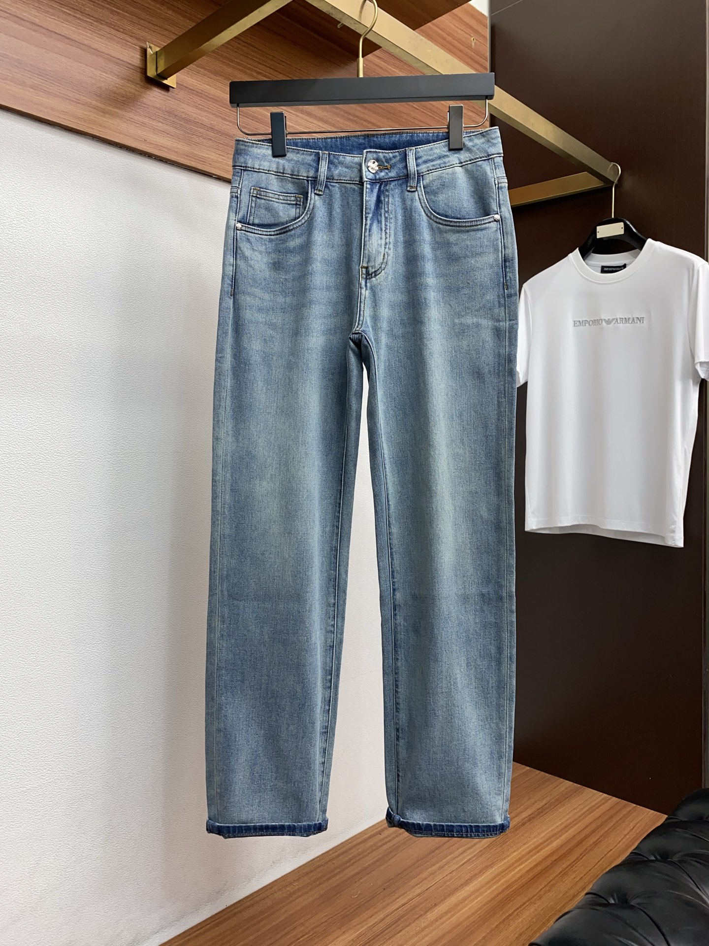 1v路易威登 26春夏 新品 原单男士修身牛仔休闲裤 纯血统品 G柜7000+ 每季必出的类型，无需质疑