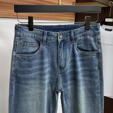 罗意威 26春夏 新品 原单男士修身牛仔休闲裤 纯血统品 G柜7000+ 每季必出的类型,无需质疑的热卖 罗意威 26春夏 新品 原单男士修身牛仔休闲裤 纯血统品 G柜7000+ 每季必出的类型,无需质疑的热卖