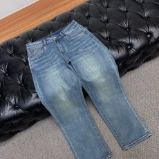 罗意威 26春夏 新品 原单男士修身牛仔休闲裤 纯血统品 G柜7000+ 每季必出的类型,无需质疑的热卖 罗意威 26春夏 新品 原单男士修身牛仔休闲裤 纯血统品 G柜7000+ 每季必出的类型,无需质疑的热卖