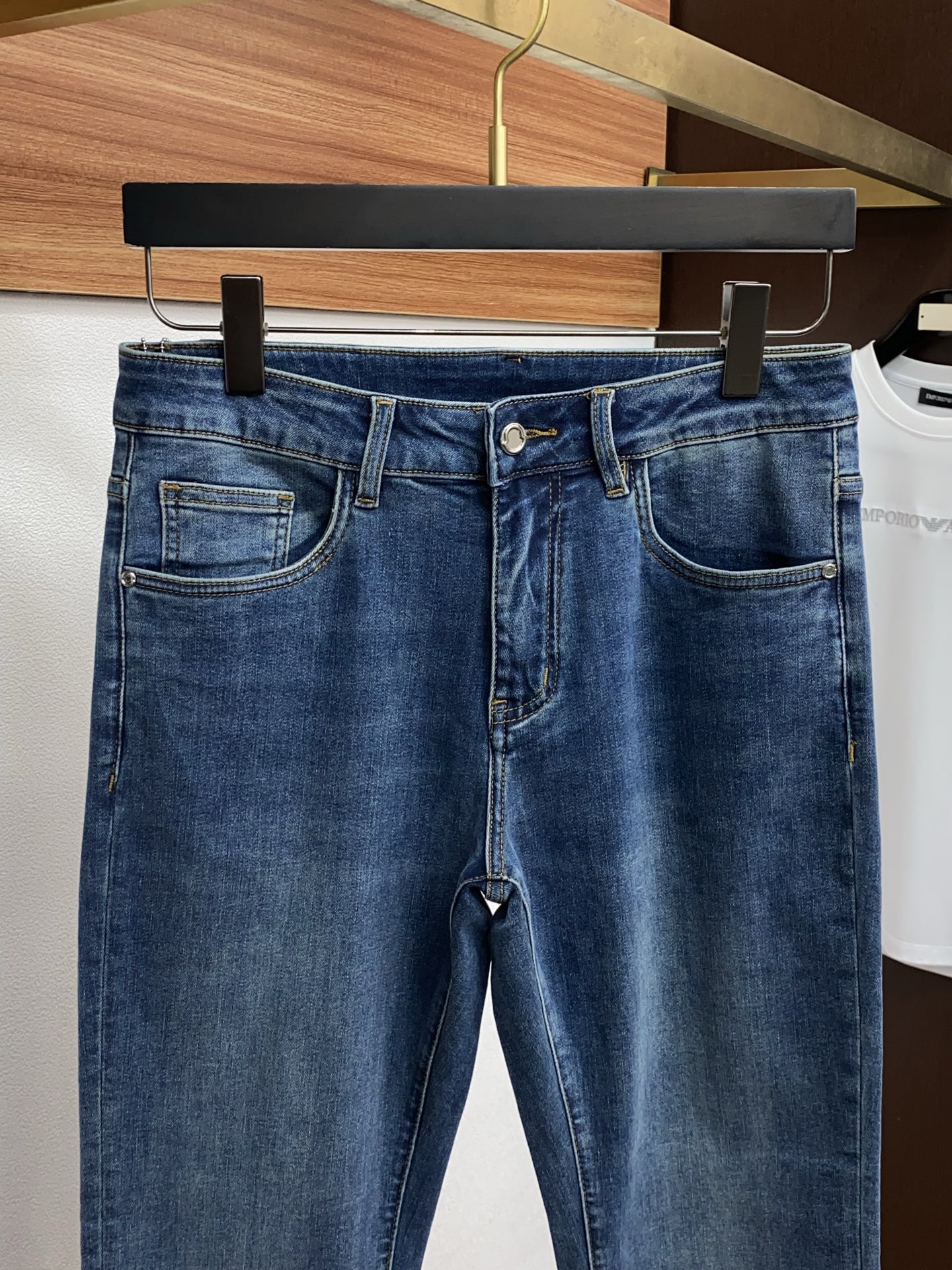 蒙口 26春夏 新品 原单男士修身牛仔休闲裤 纯血统品 G柜7000+ 每季必出的类型，无需质疑的热卖王