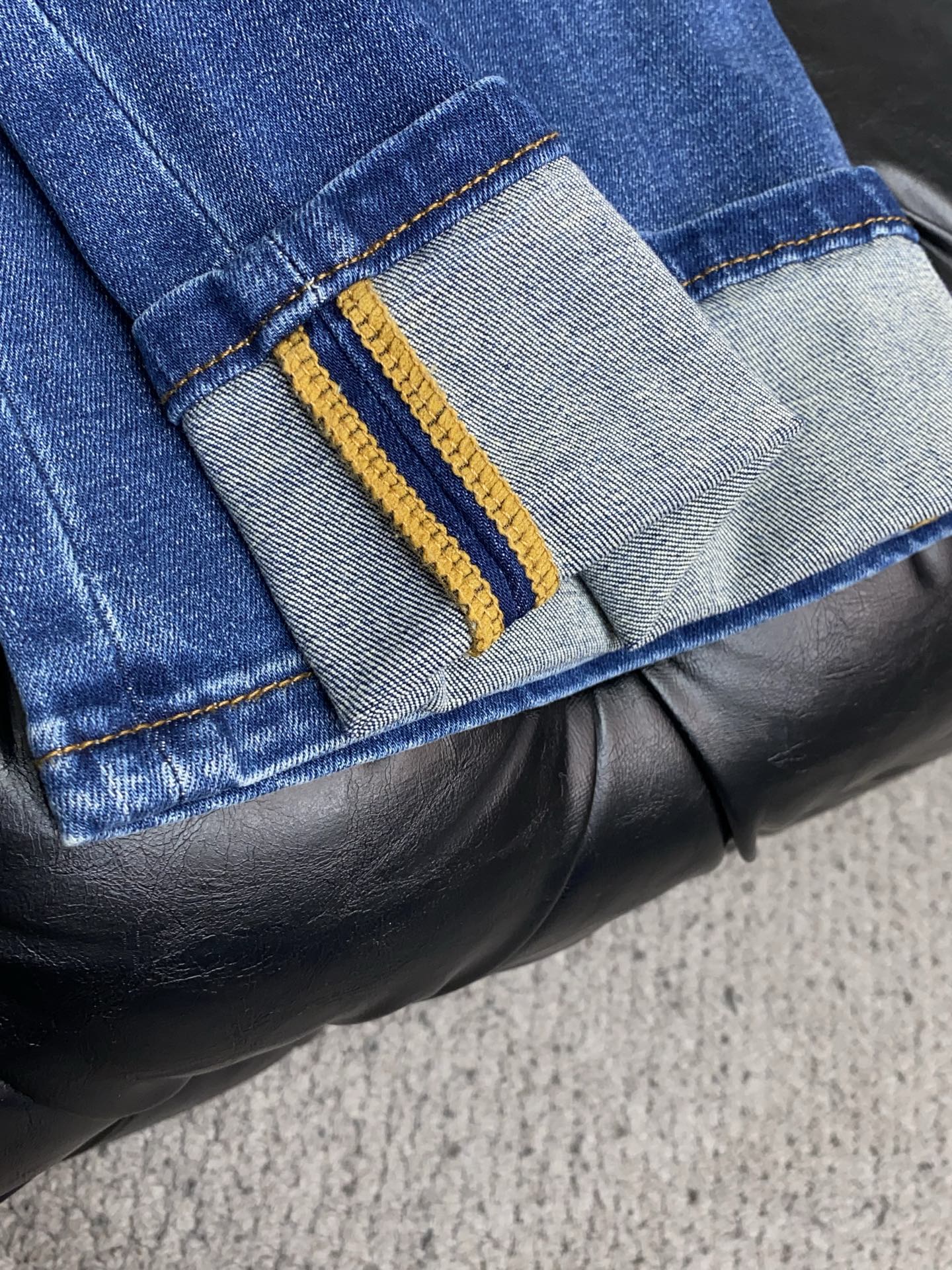 杰尼亚 26春夏 新品 原单男士修身牛仔休闲裤 纯血统品 G柜7000+ 每季必出的类型，无需质疑的热卖