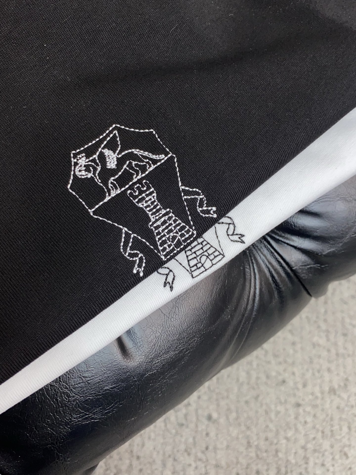 BC 26SS春夏新款 纯棉质圆领短袖 男士基础款纯白专柜短袖T恤衫！贸易公司渠道稀出，同步官网发售！基