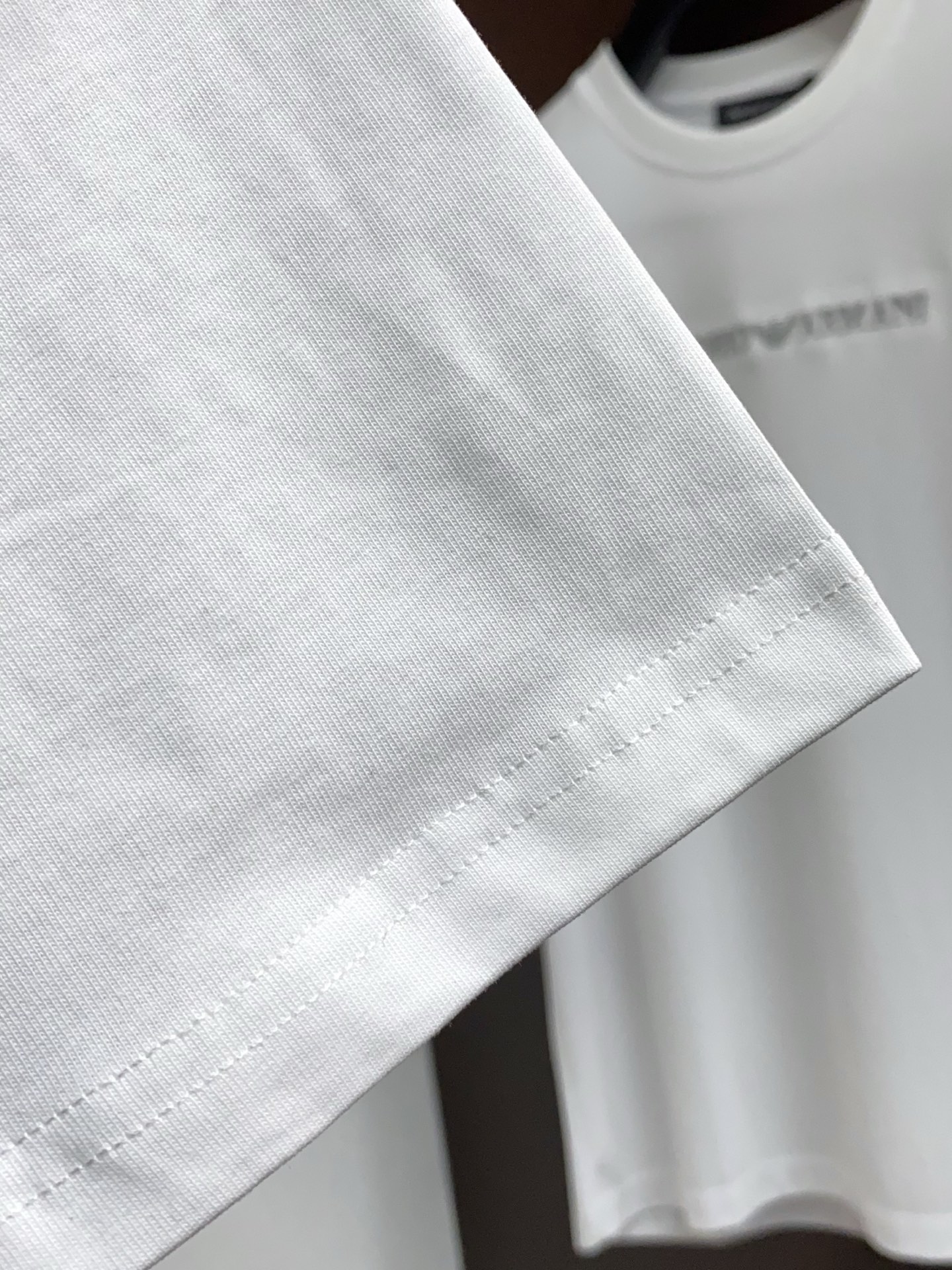 芬迪 26SS春夏新款 纯棉质圆领短袖 男士基础款纯白专柜短袖T恤衫！贸易公司渠道稀出，同步官网发售！基