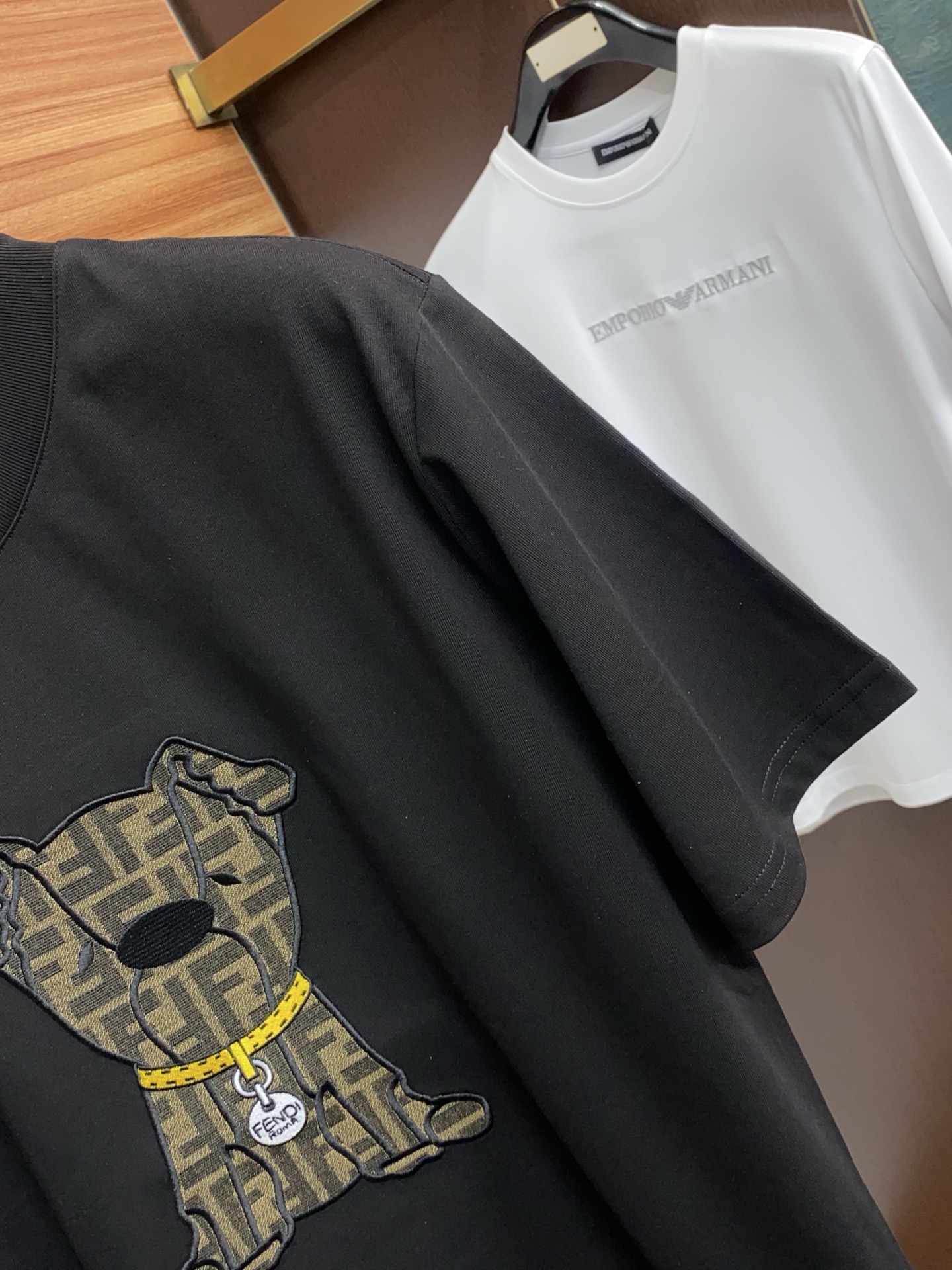 芬迪 26SS春夏新款 纯棉质圆领短袖 男士基础款纯白专柜短袖T恤衫！贸易公司渠道稀出，同步官网发售！基