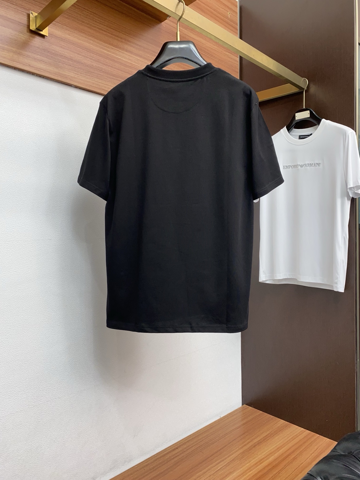 芬迪 26SS春夏新款 纯棉质圆领短袖 男士基础款纯白专柜短袖T恤衫！贸易公司渠道稀出，同步官网发售！基