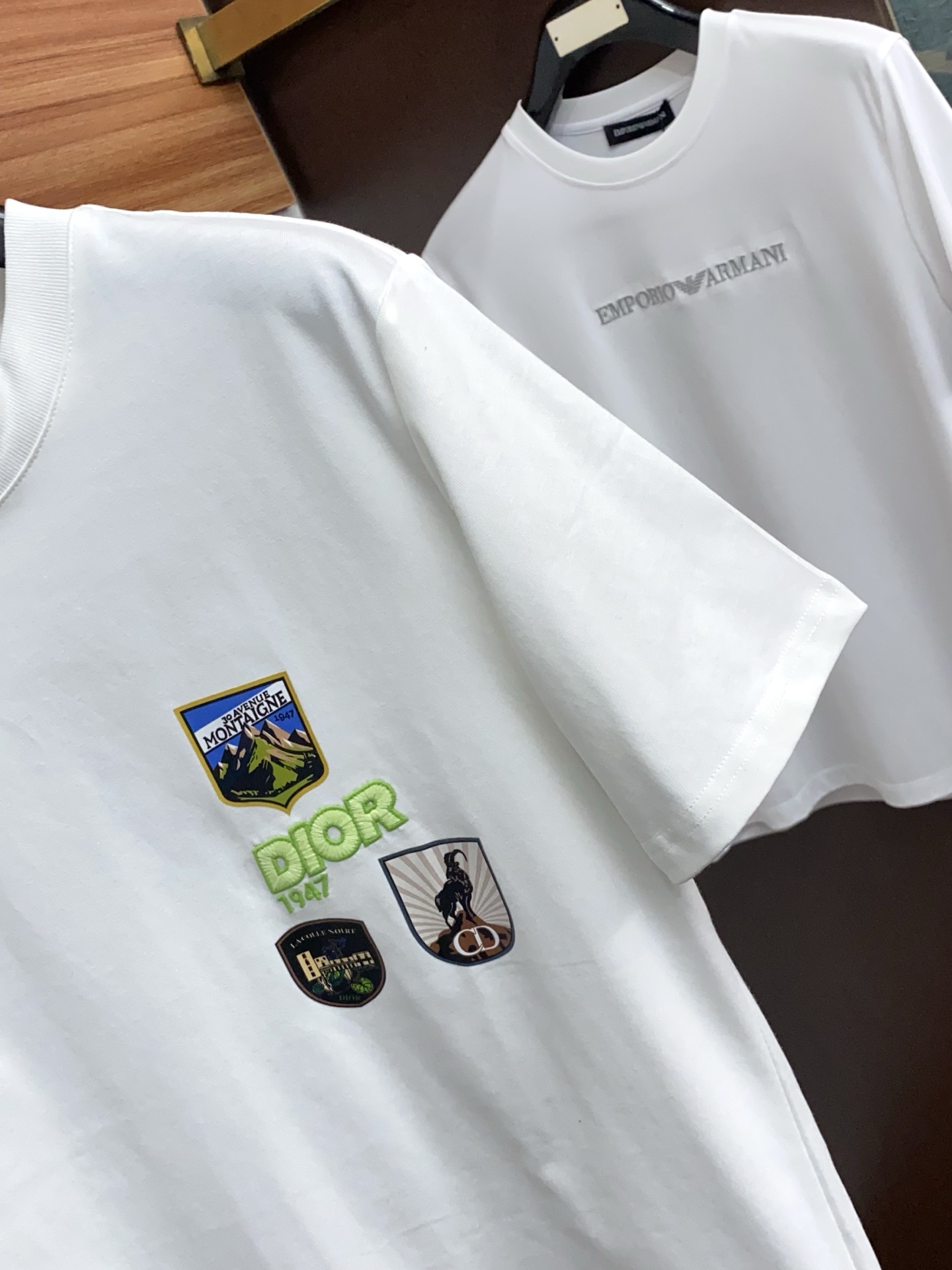 迪奥 26SS春夏新款 纯棉质圆领短袖 男士基础款纯白专柜短袖T恤衫！贸易公司渠道稀出，同步官网发售！基