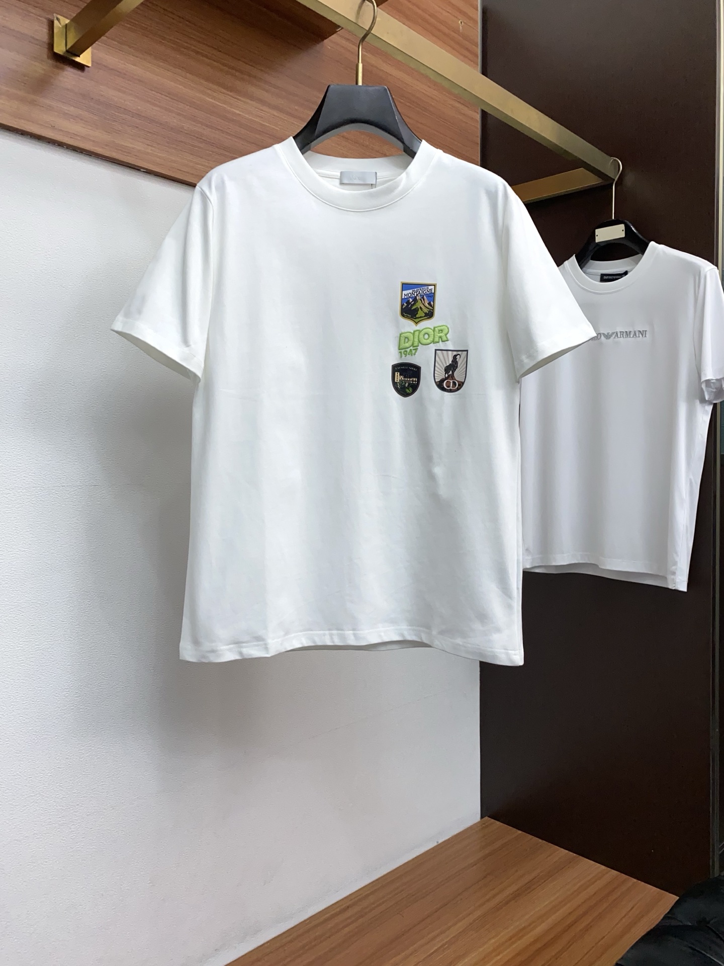 迪奥 26SS春夏新款 纯棉质圆领短袖 男士基础款纯白专柜短袖T恤衫！贸易公司渠道稀出，同步官网发售！基
