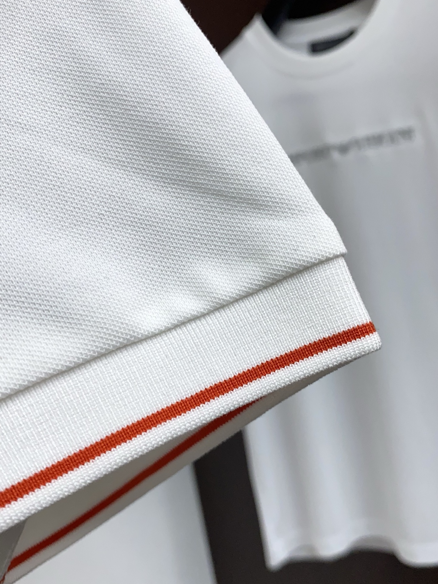 普拉达 2026s经典时尚翻领 Polo衫短袖 ，贸易公司渠道订单，简约大气，时尚百搭，品相更是无法挑剔