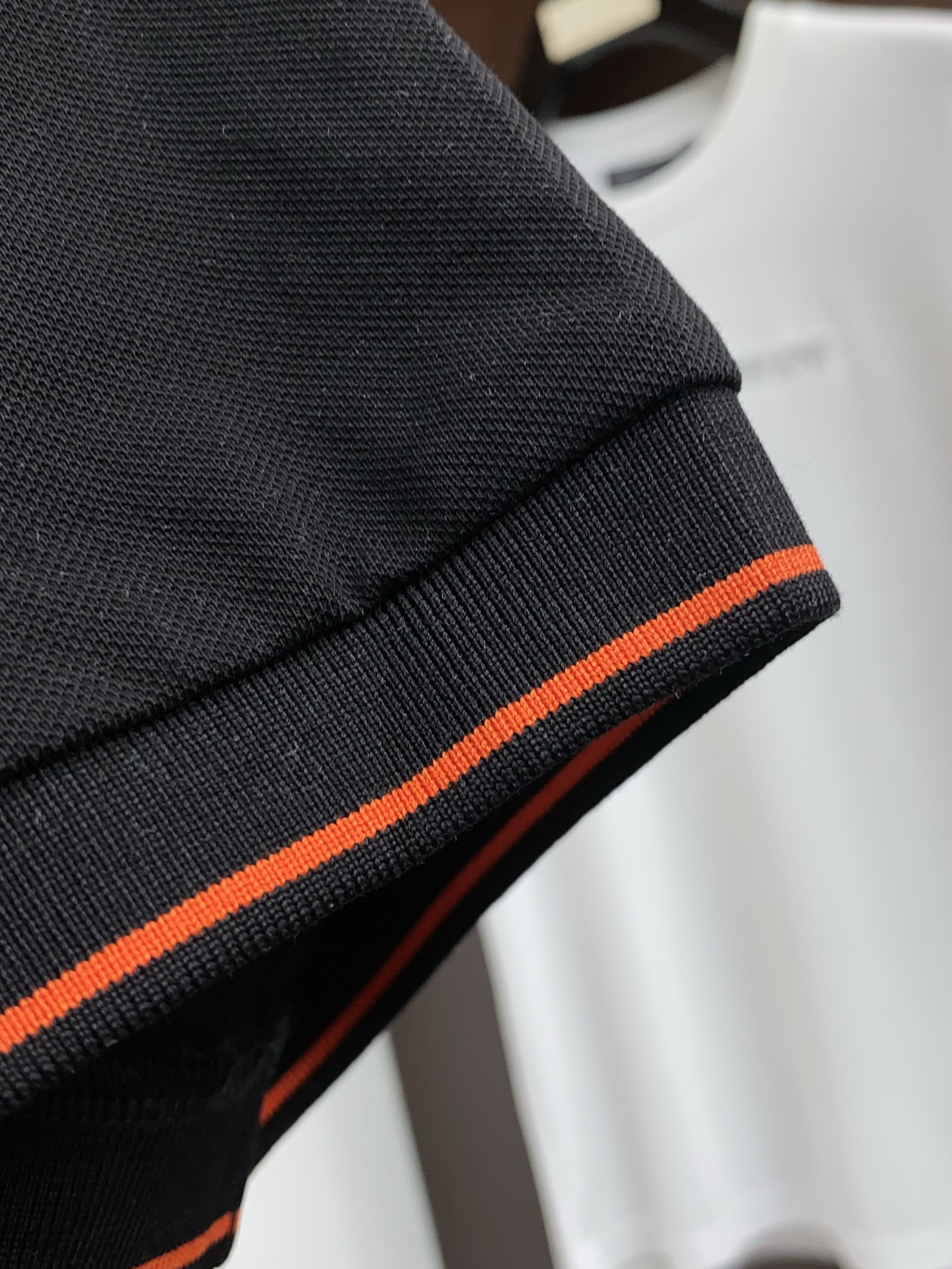 普拉达 2026s经典时尚翻领 Polo衫短袖 ，贸易公司渠道订单，简约大气，时尚百搭，品相更是无法挑剔