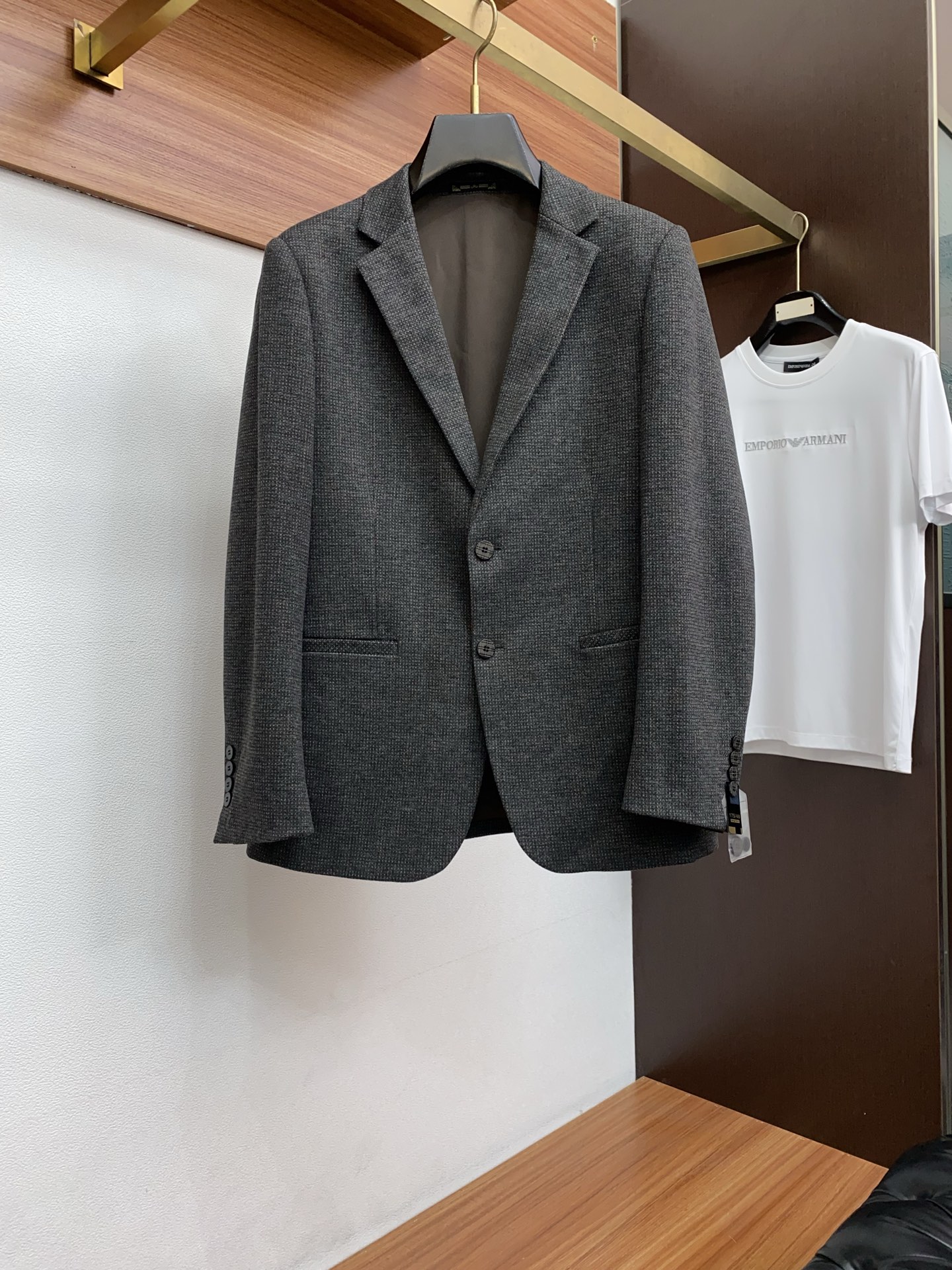 断货清版 码数 48