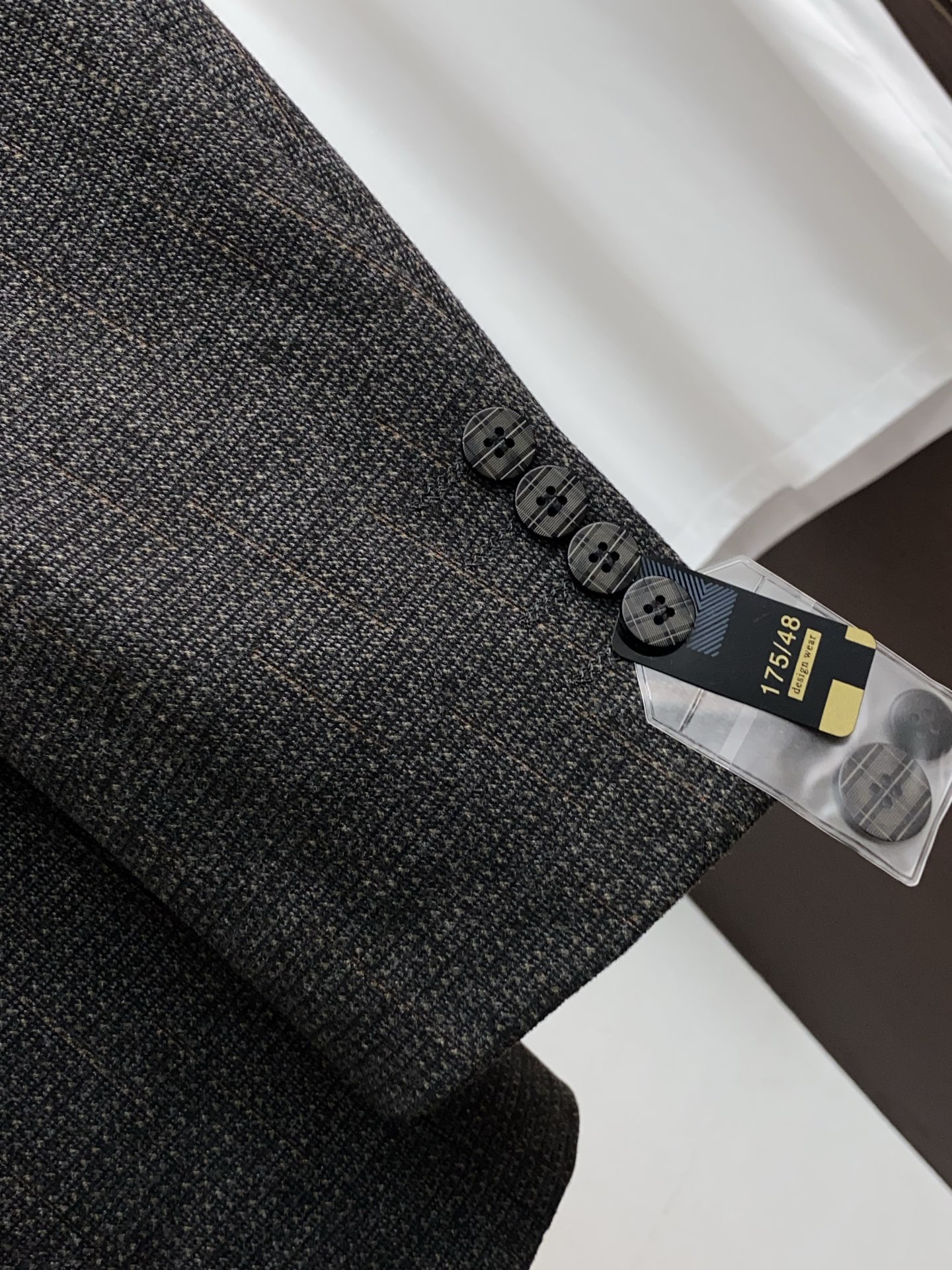 断货清版 码数 48