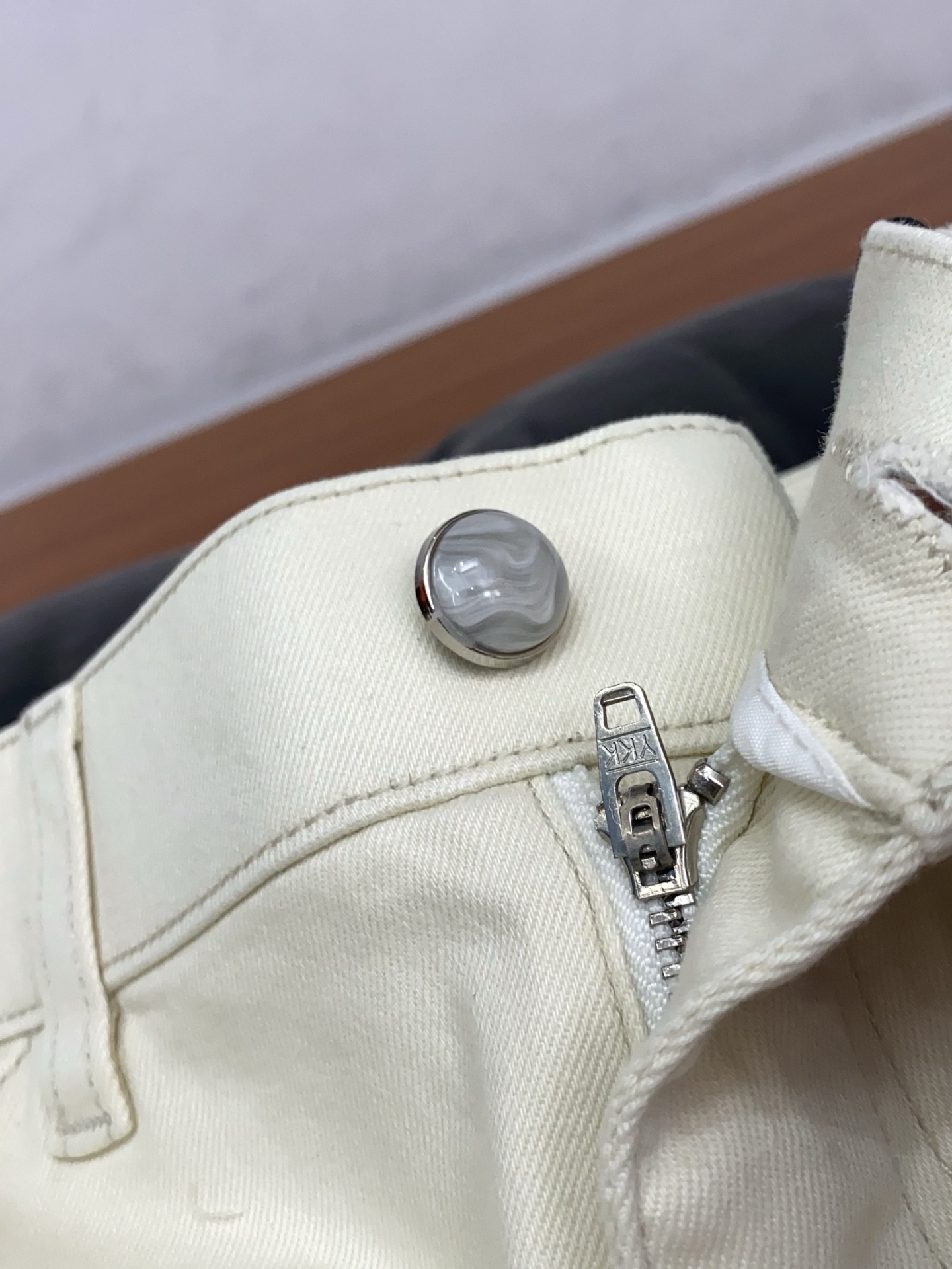 Loro Piana 诺悠翩雅 高端定制、2026早春最新款牛仔裤 柜台同步发售 原版定制复刻 客供五金