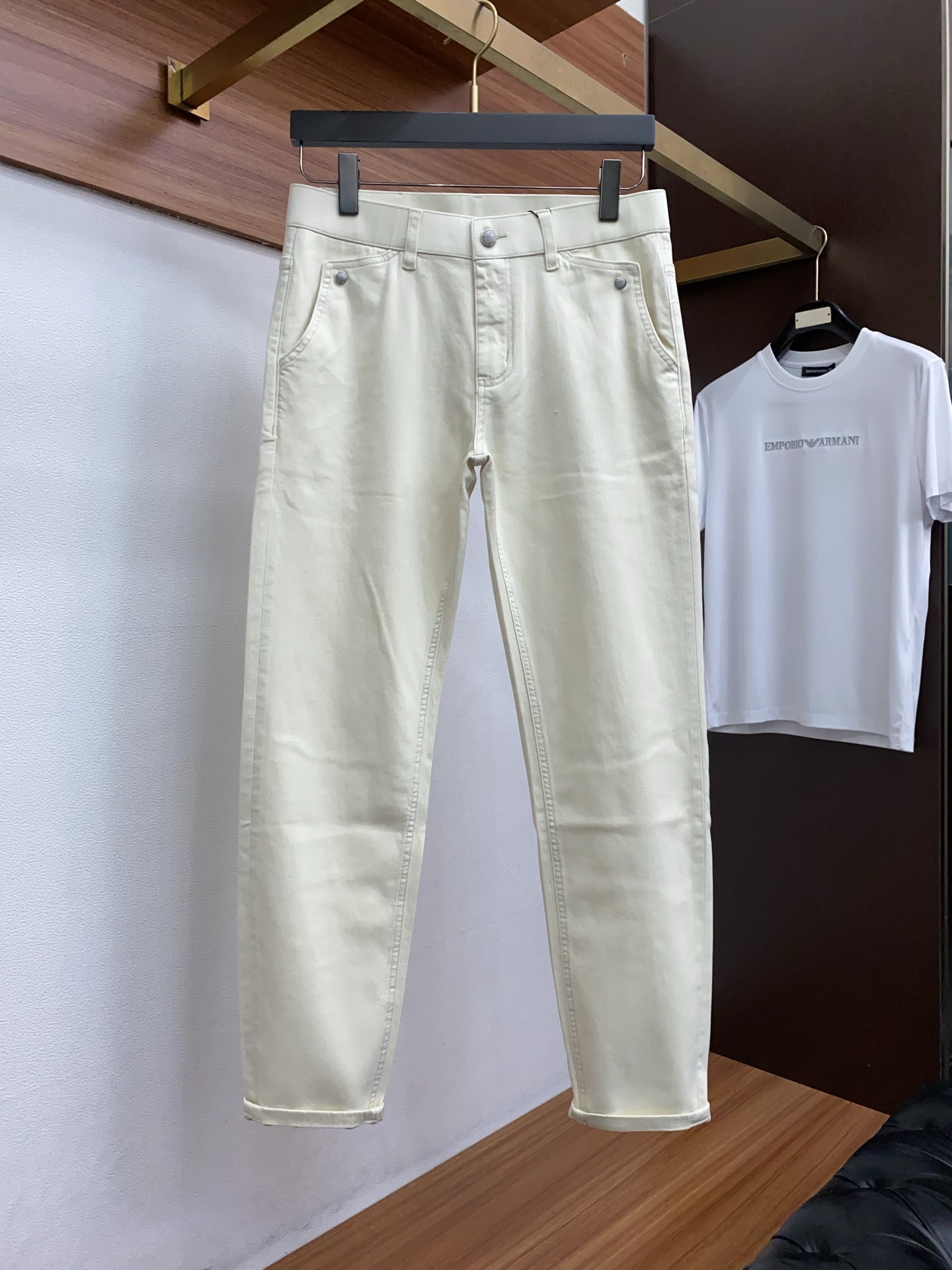 Loro Piana 诺悠翩雅 高端定制、2026早春最新款牛仔裤 柜台同步发售 原版定制复刻 客供五金