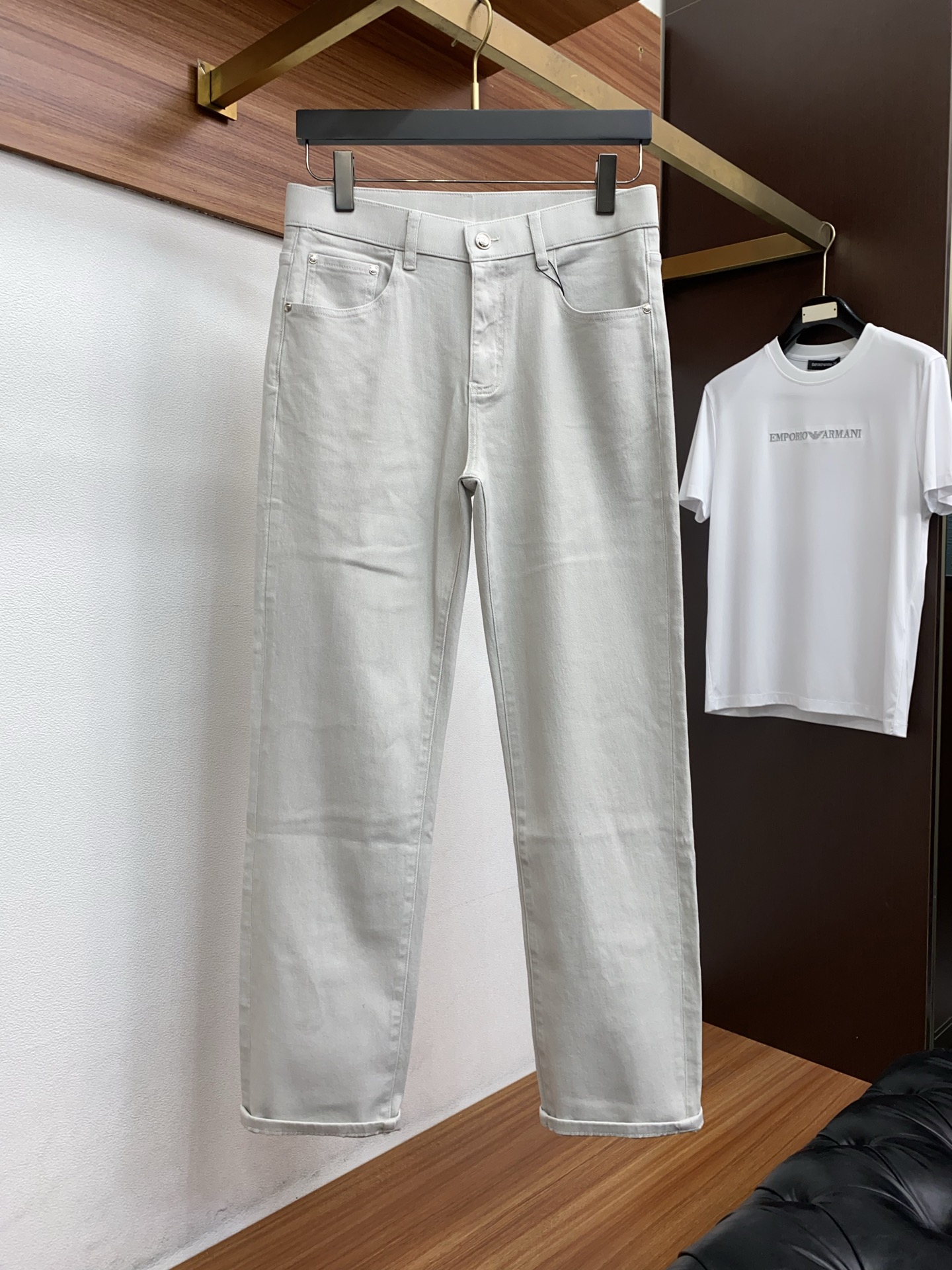 Loro Piana 诺悠翩雅 高端定制、2026早春最新款牛仔裤 柜台同步发售 原版定制复刻 客供五金