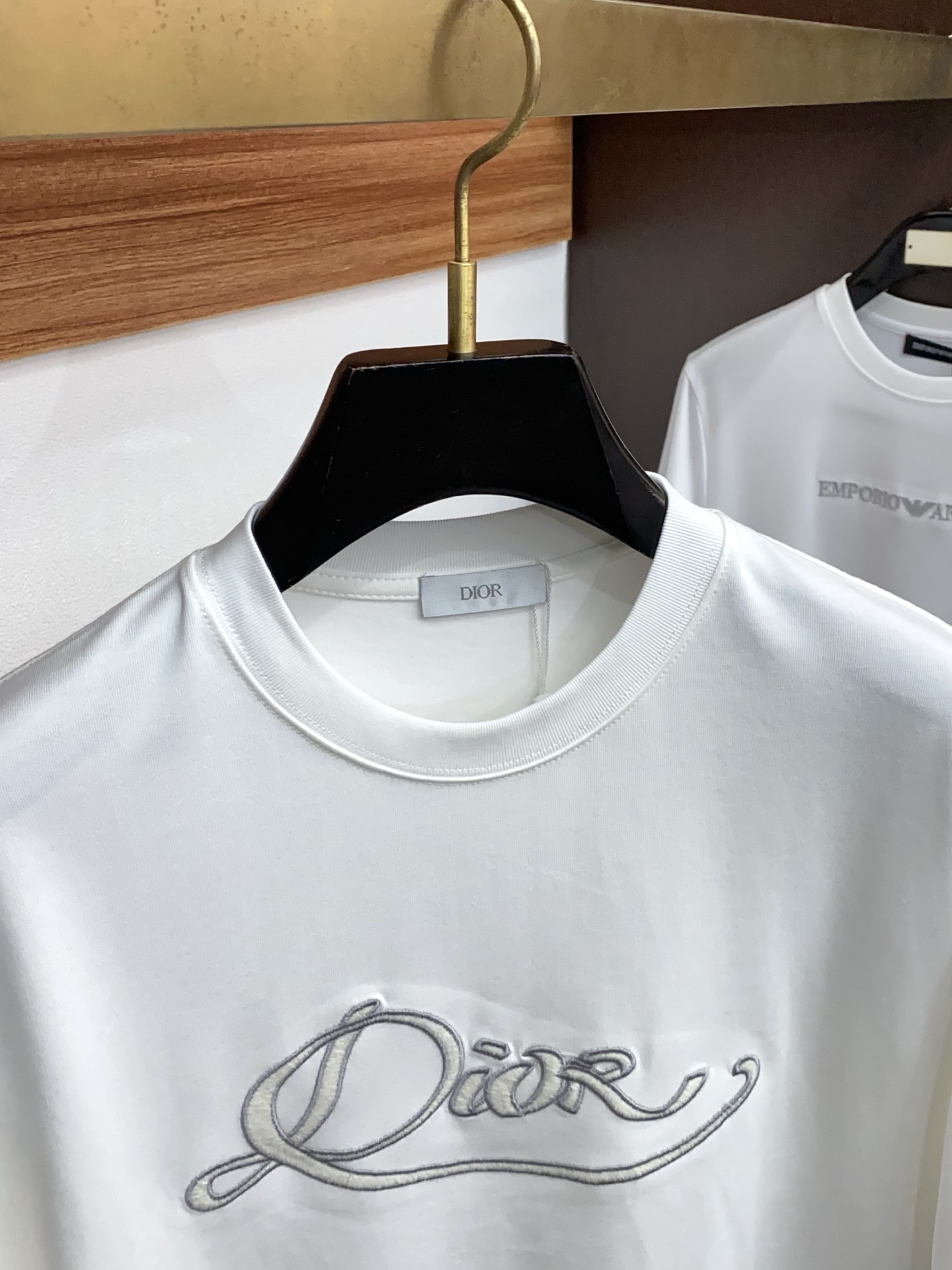 迪奥 2026新款AW新品，时尚休闲打短袖 专柜同步有售，定制长绒棉面料，工艺极度复杂，视觉相当雅致时髦