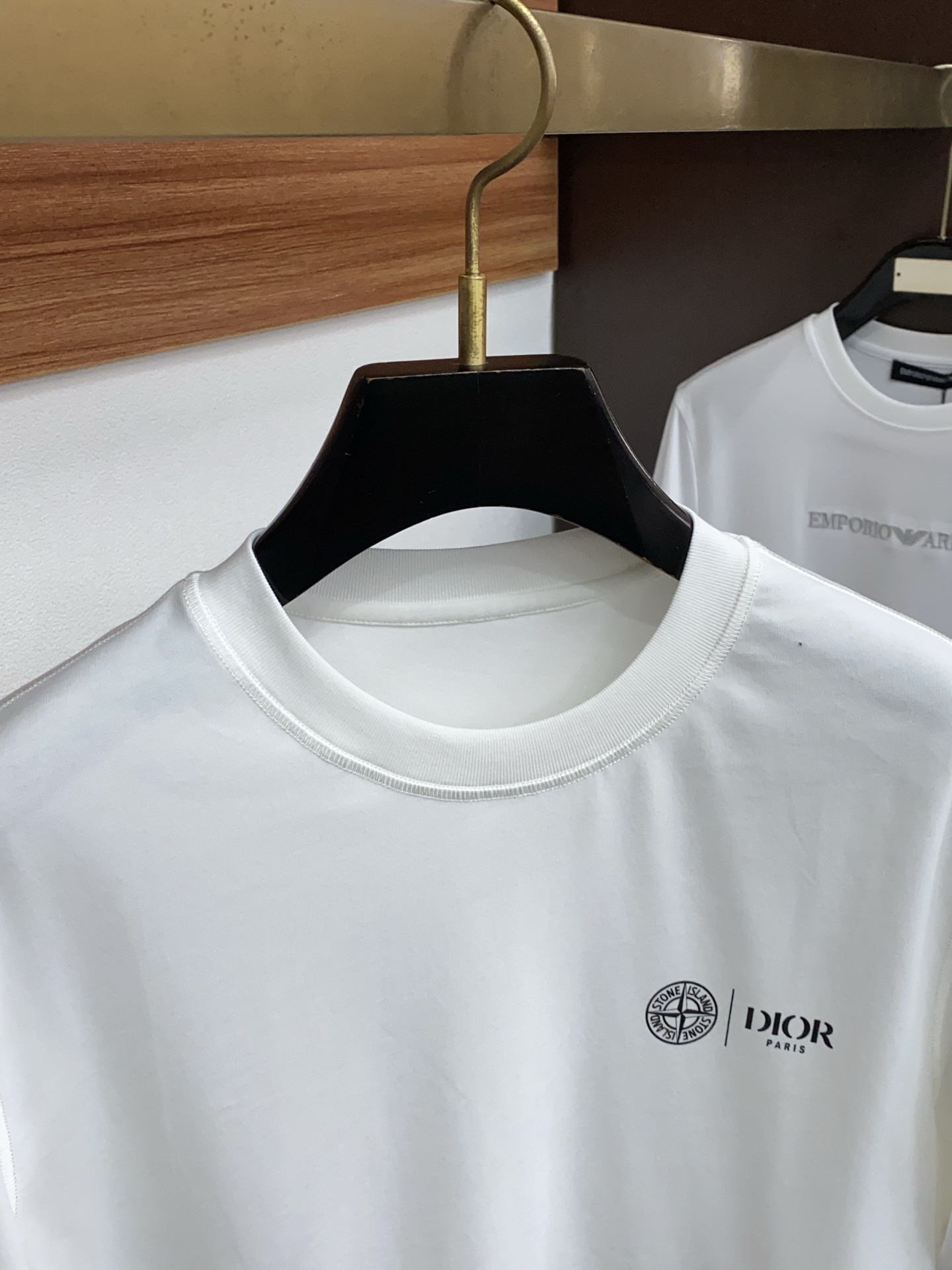 迪奥 2026新款AW新品，时尚休闲打短袖 专柜同步有售，定制长绒棉面料，工艺极度复杂，视觉相当雅致时髦