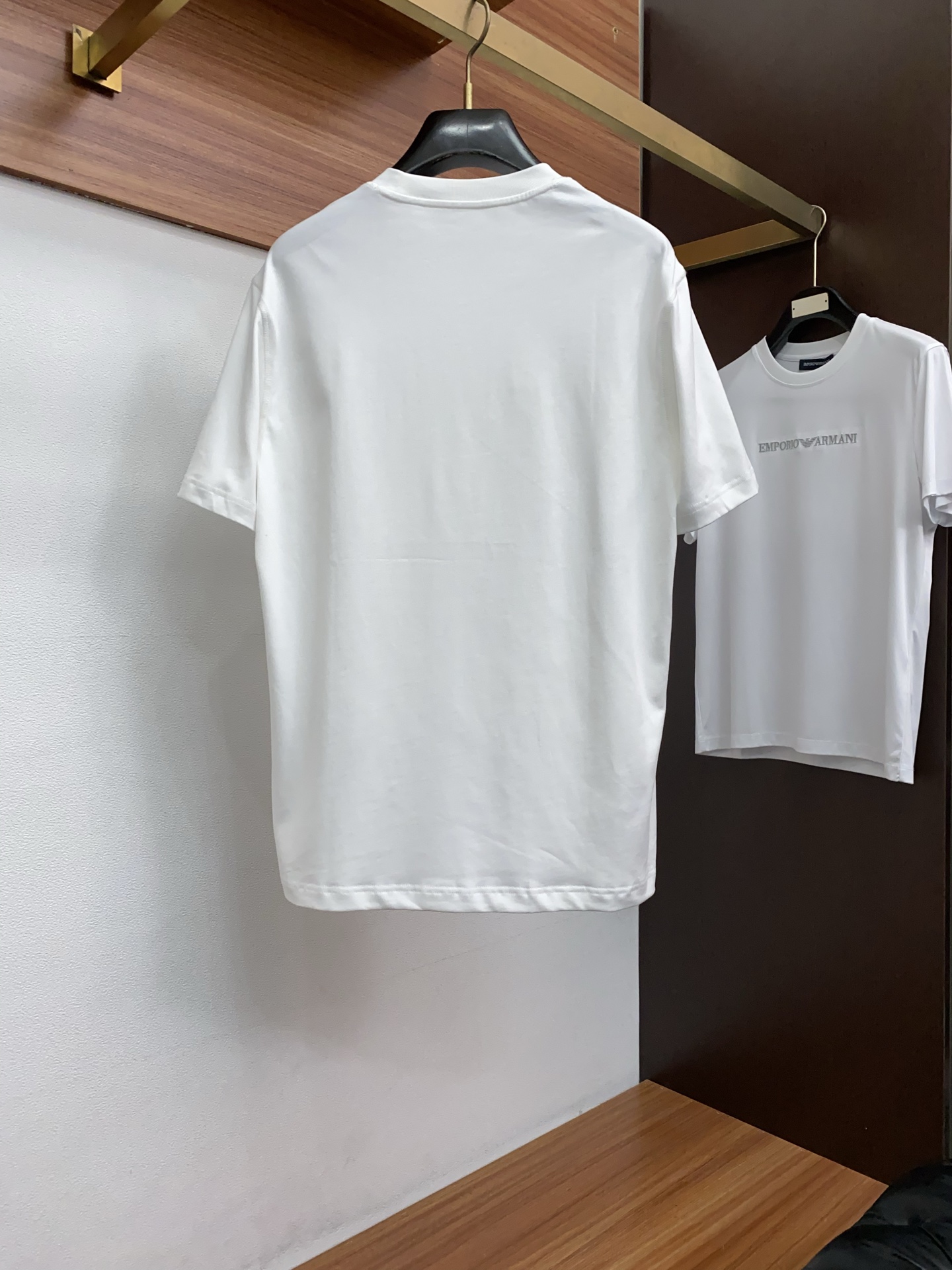 迪奥 2026新款AW新品，时尚休闲打短袖 专柜同步有售，定制长绒棉面料，工艺极度复杂，视觉相当雅致时髦